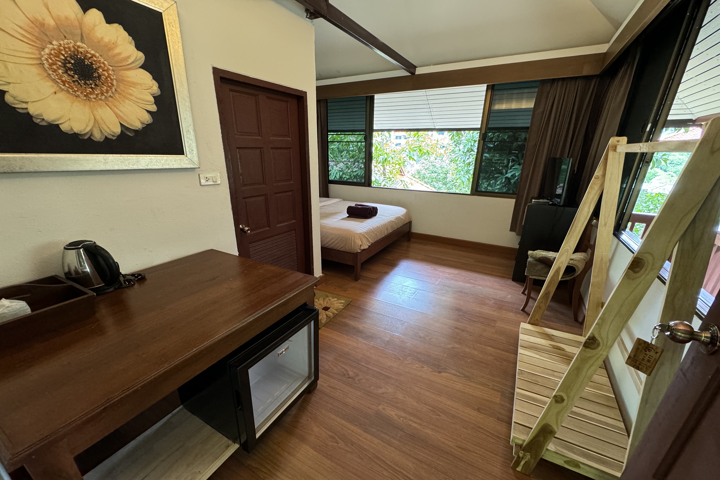 Double No Air Conditioning