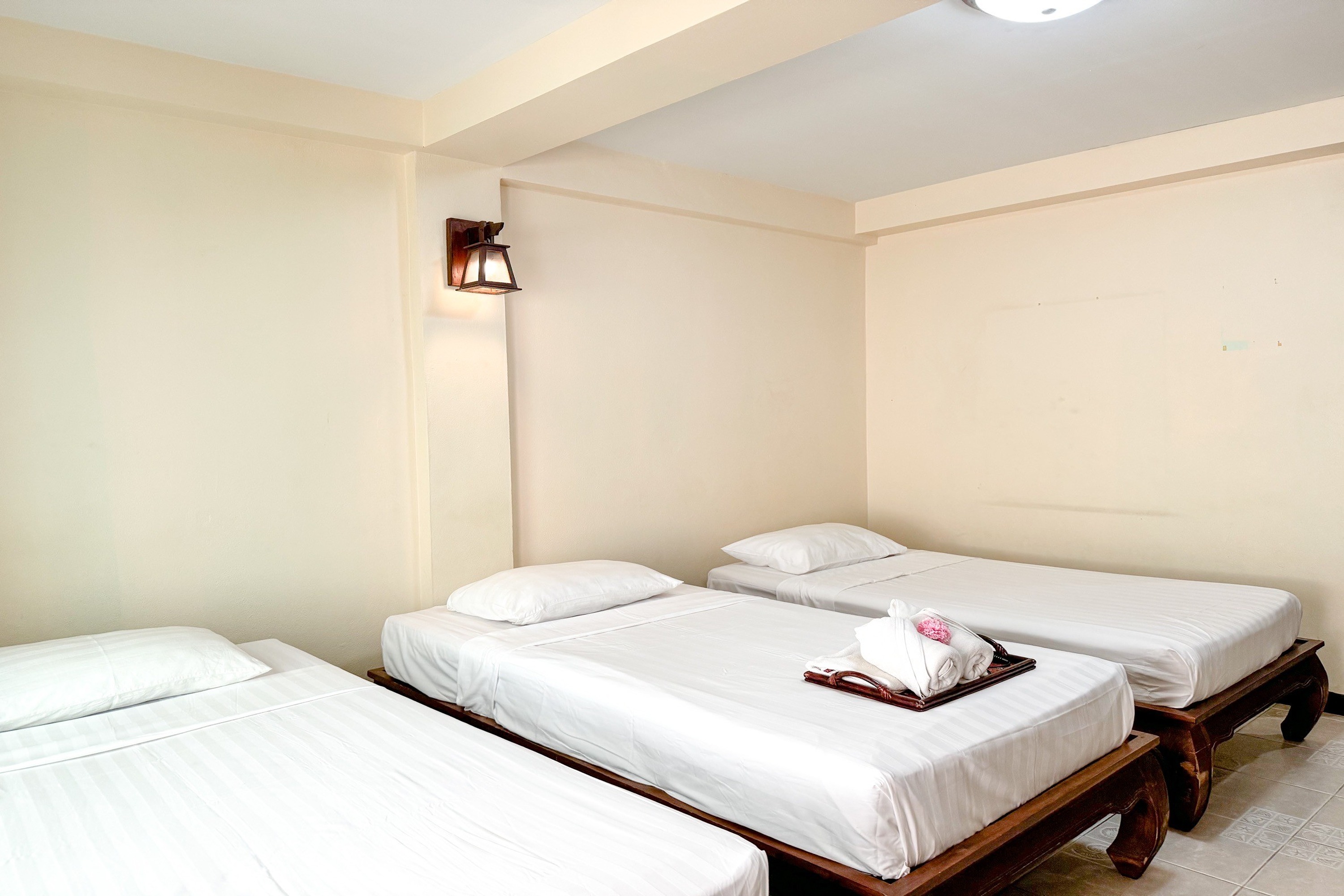 Triple No Air Conditioning