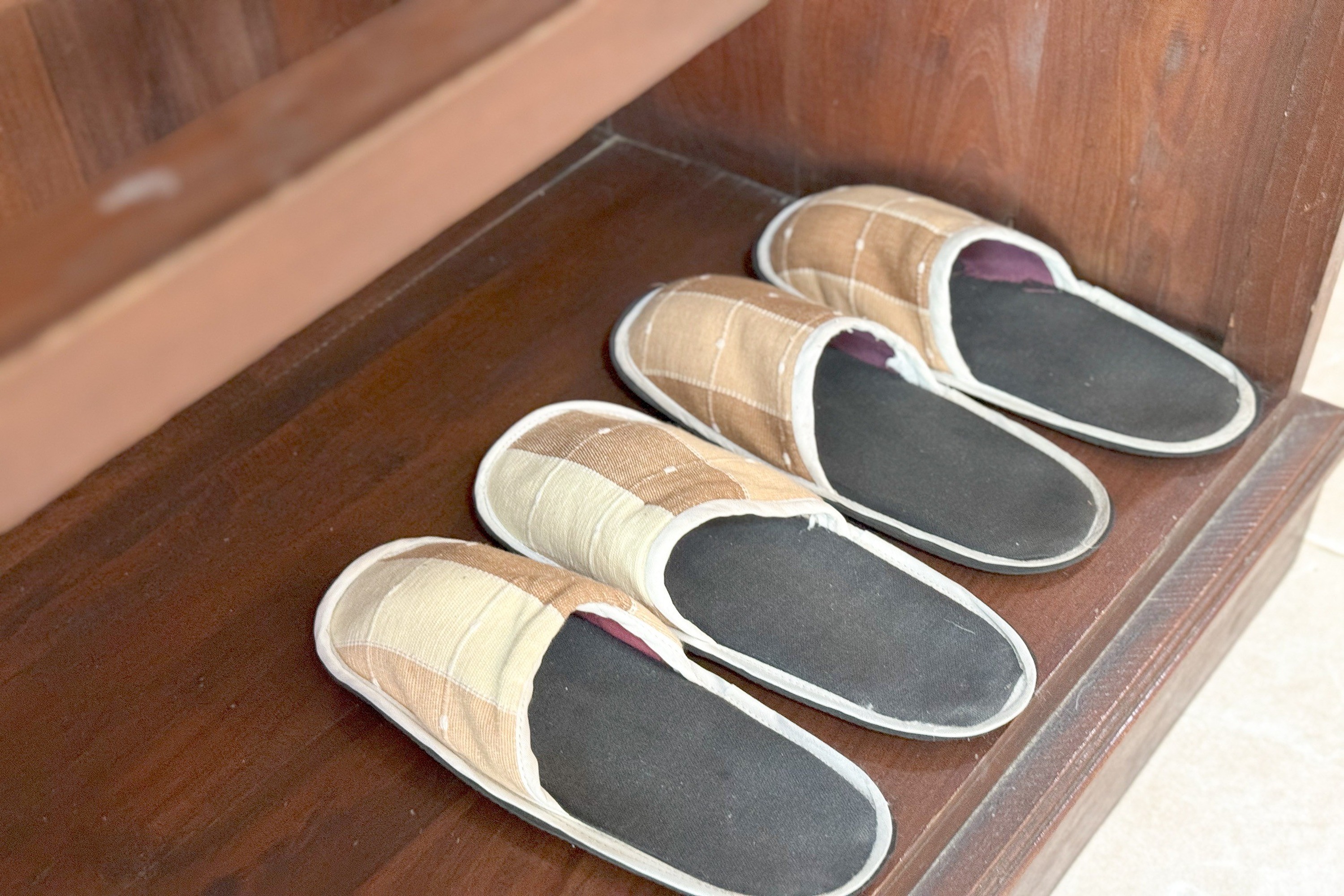 Twin with Air Conditioning