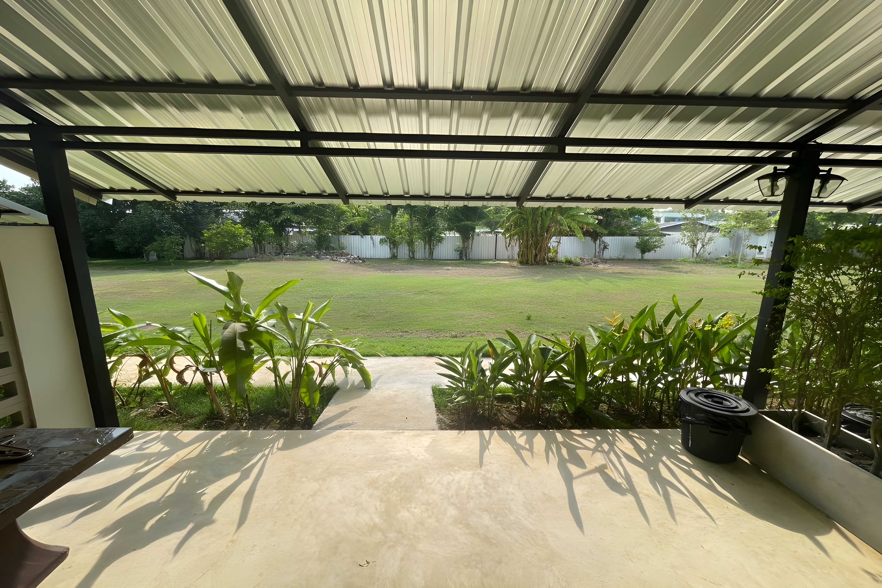 Twin Deluxe Garden View