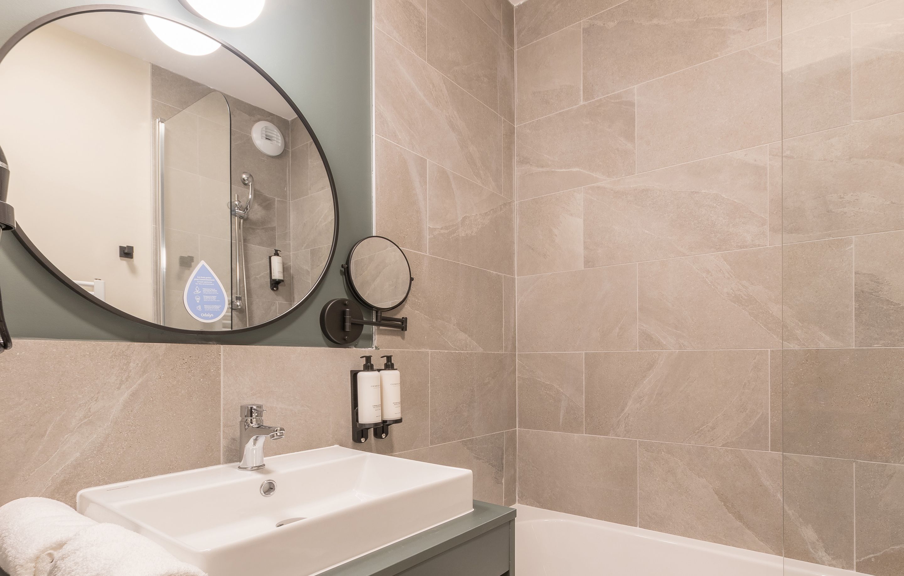 Apartment Capacity 6