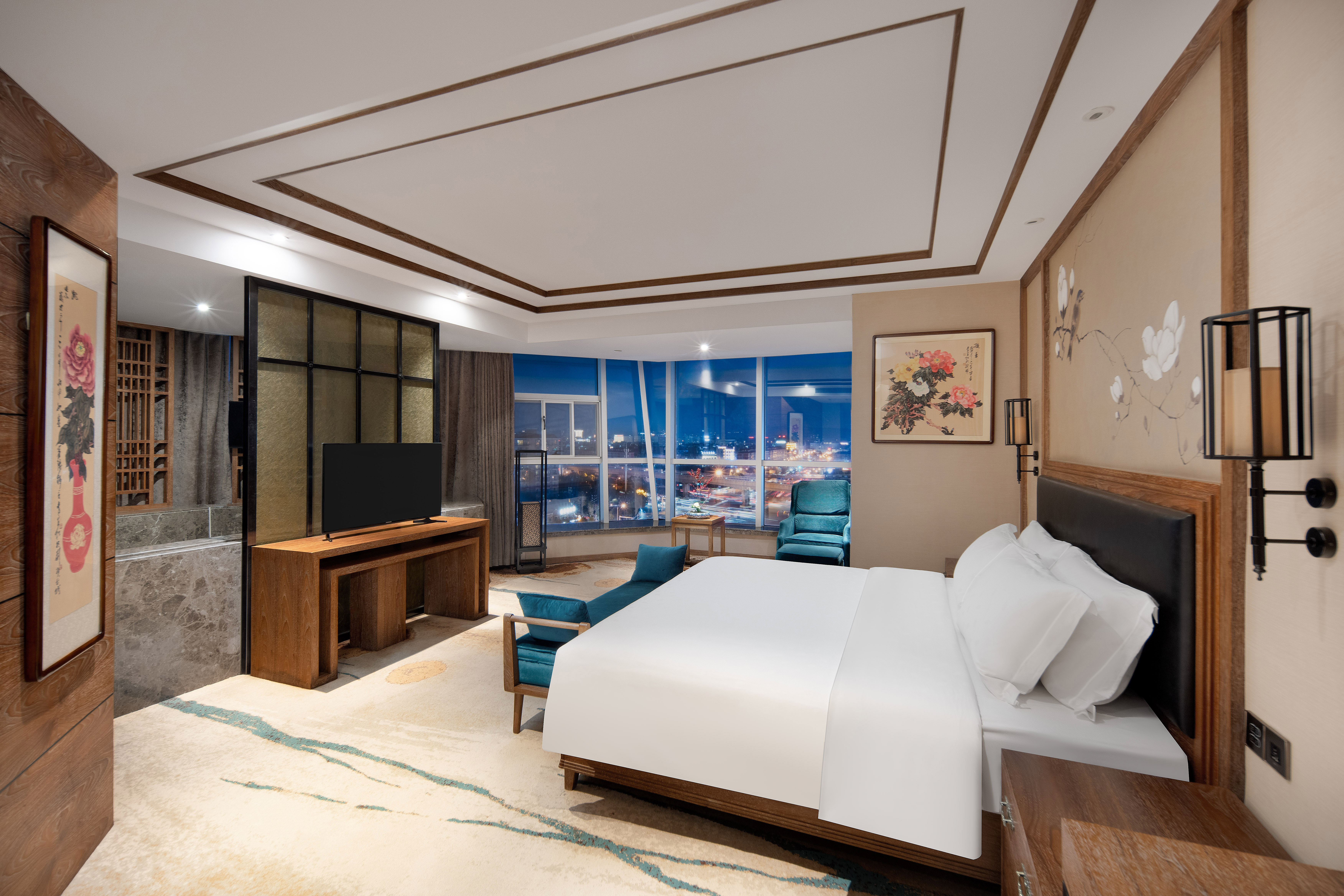 Suite Superior City View