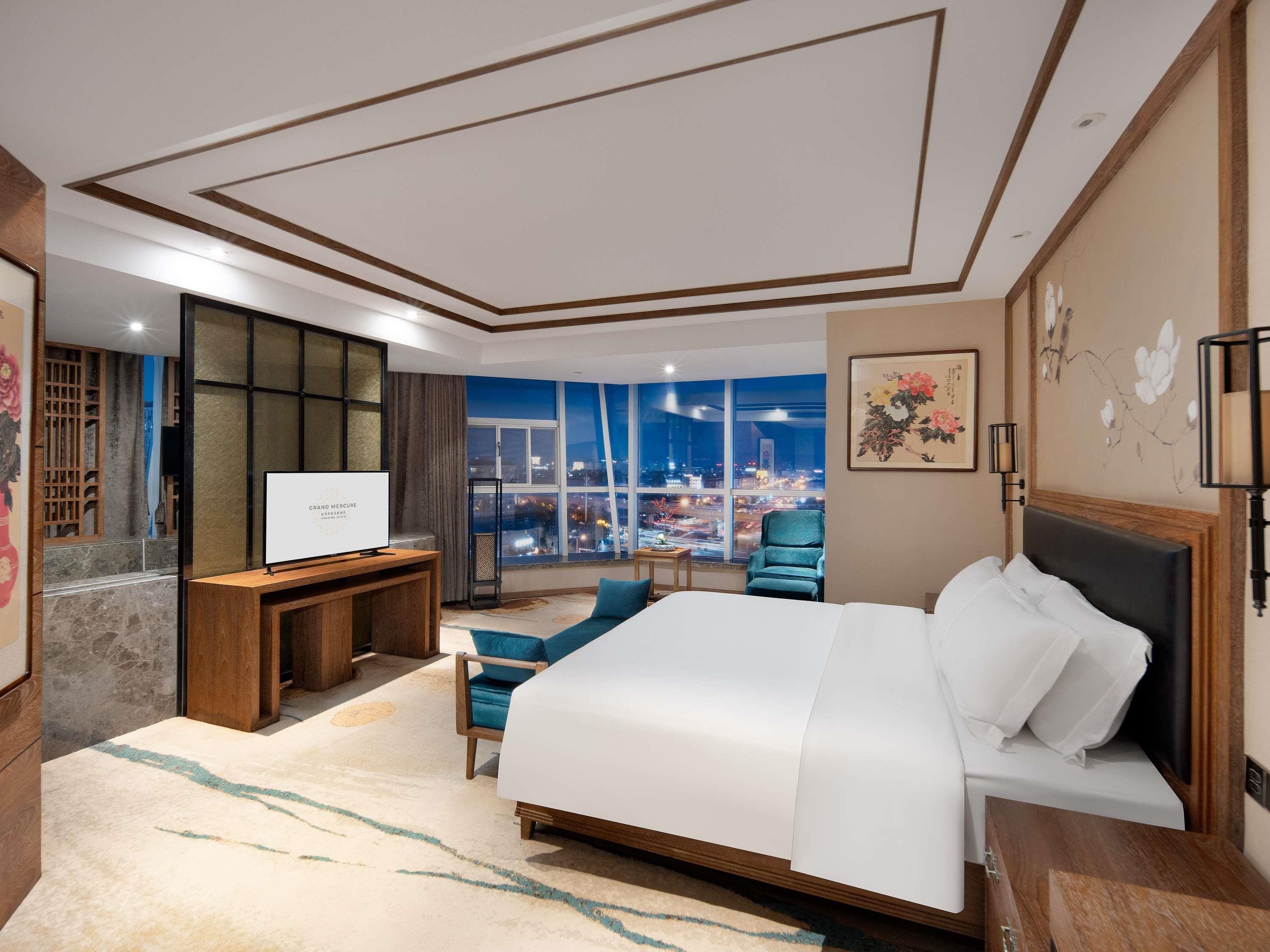 Suite Superior City View