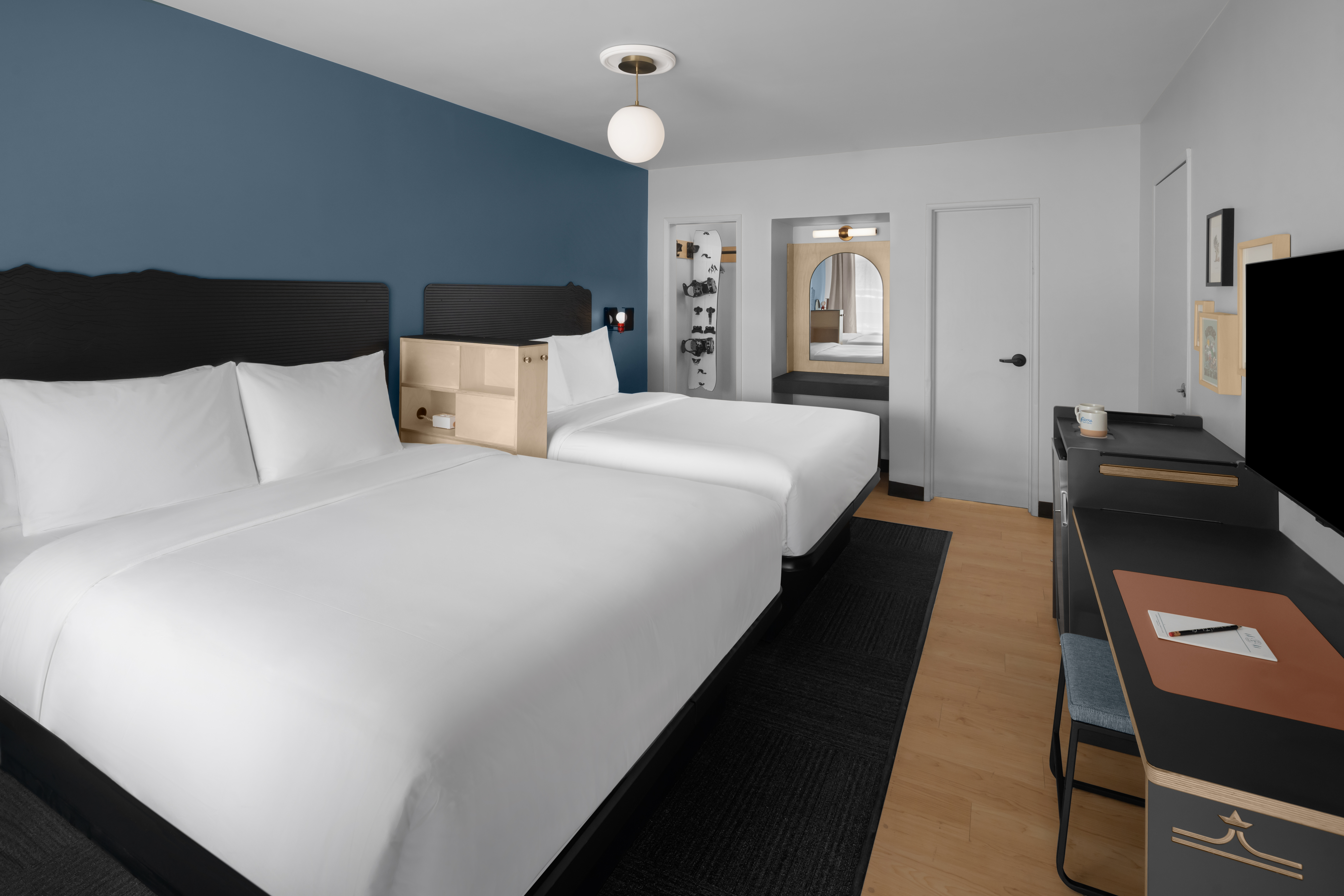 Double Queen Size Bed