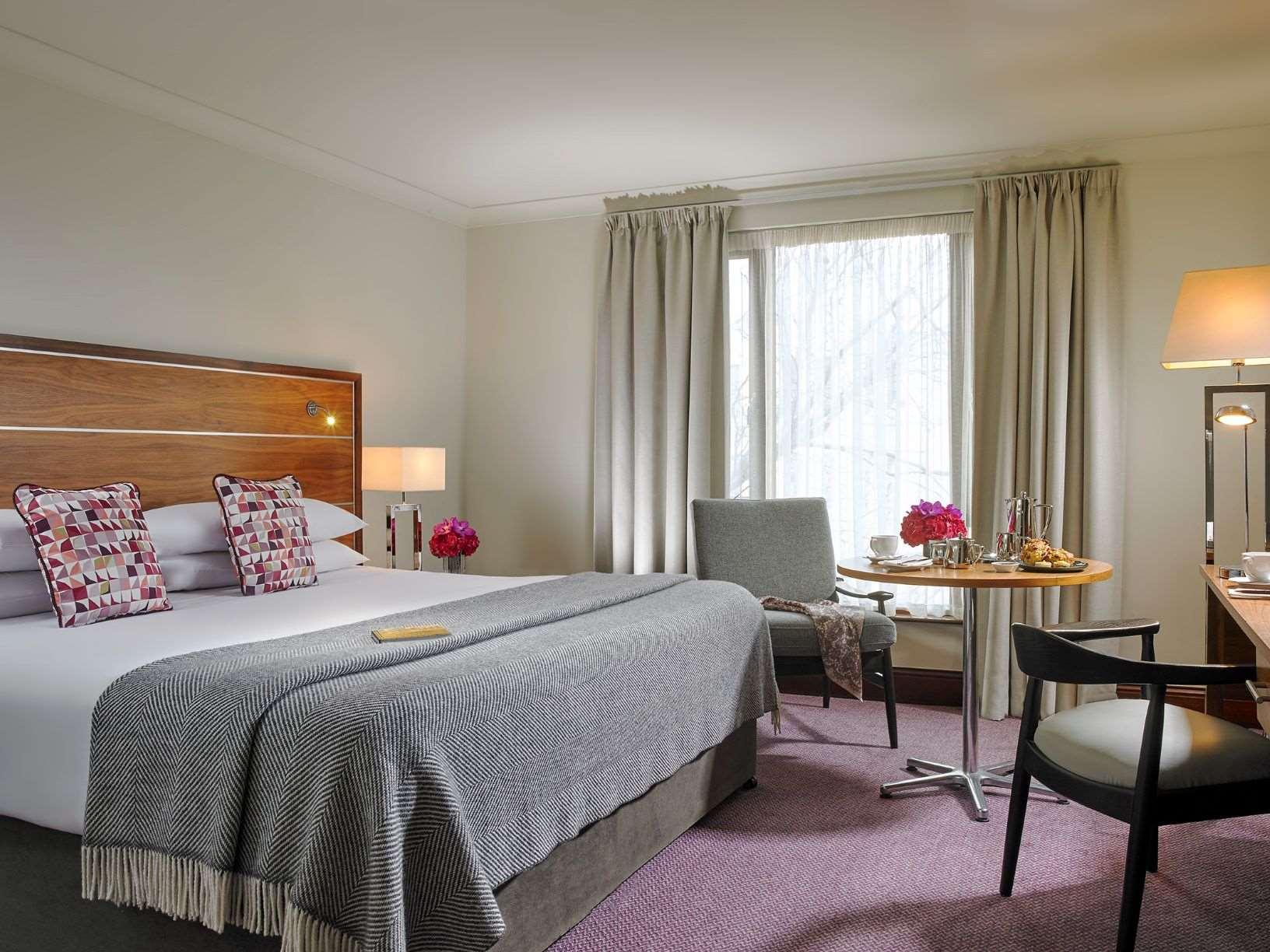 Double Classic King Bed