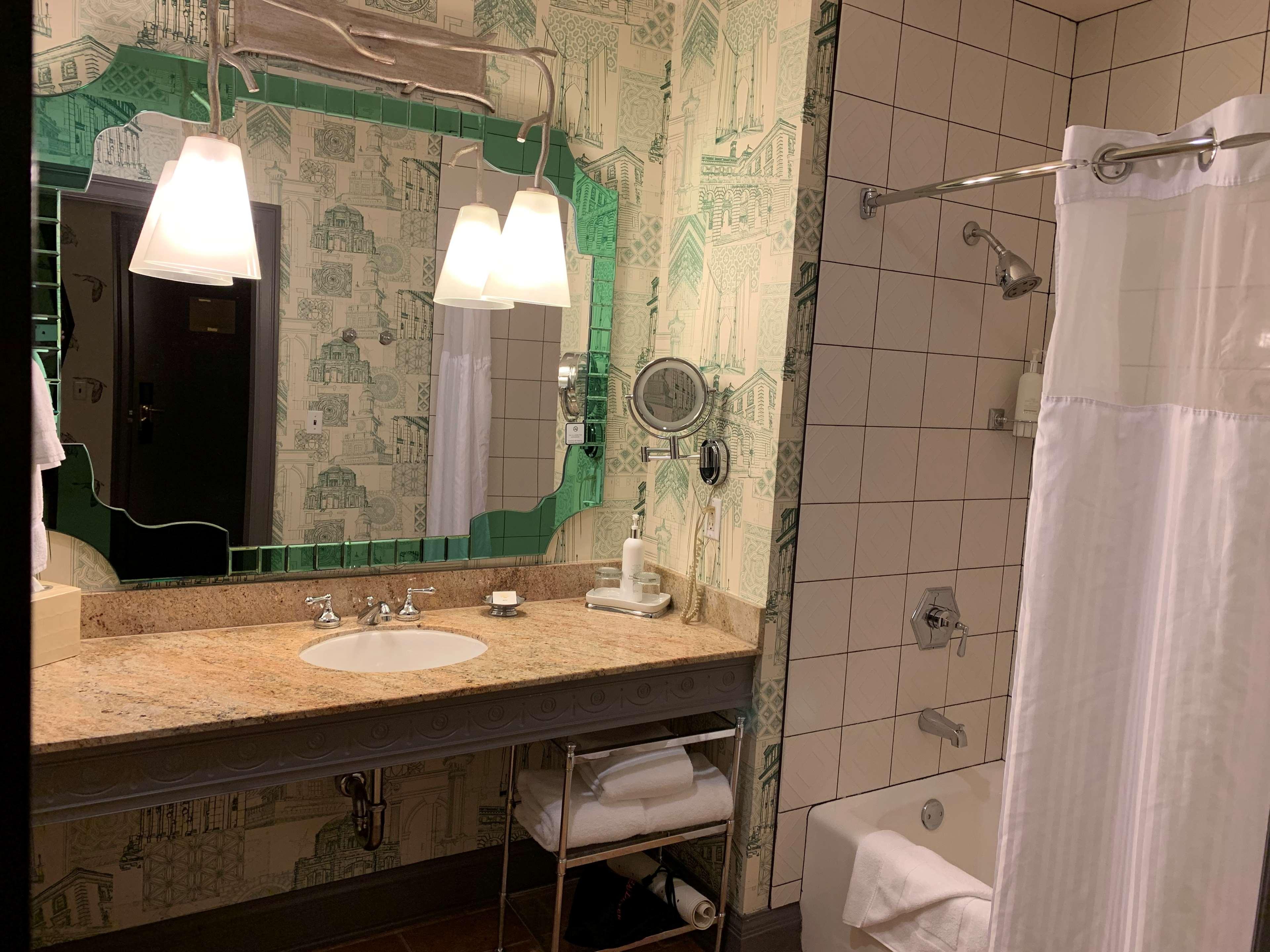 Suite Two Queen Beds