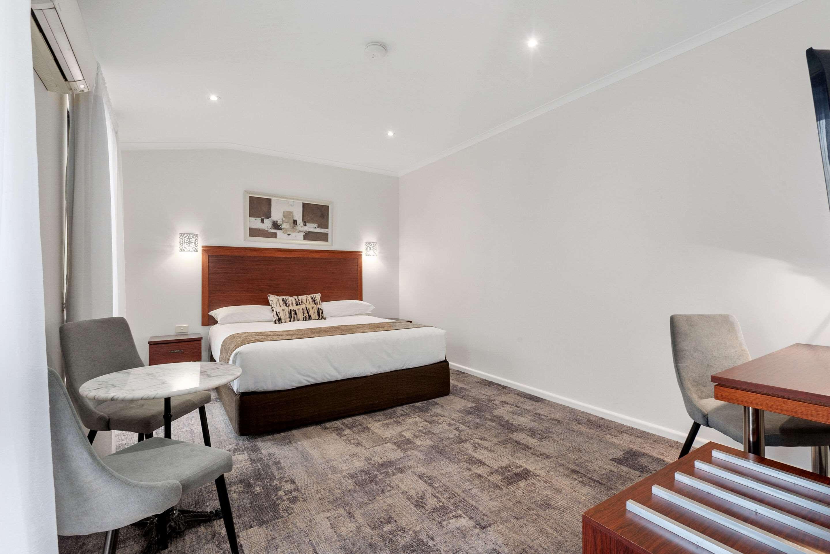 Double King Size Bed