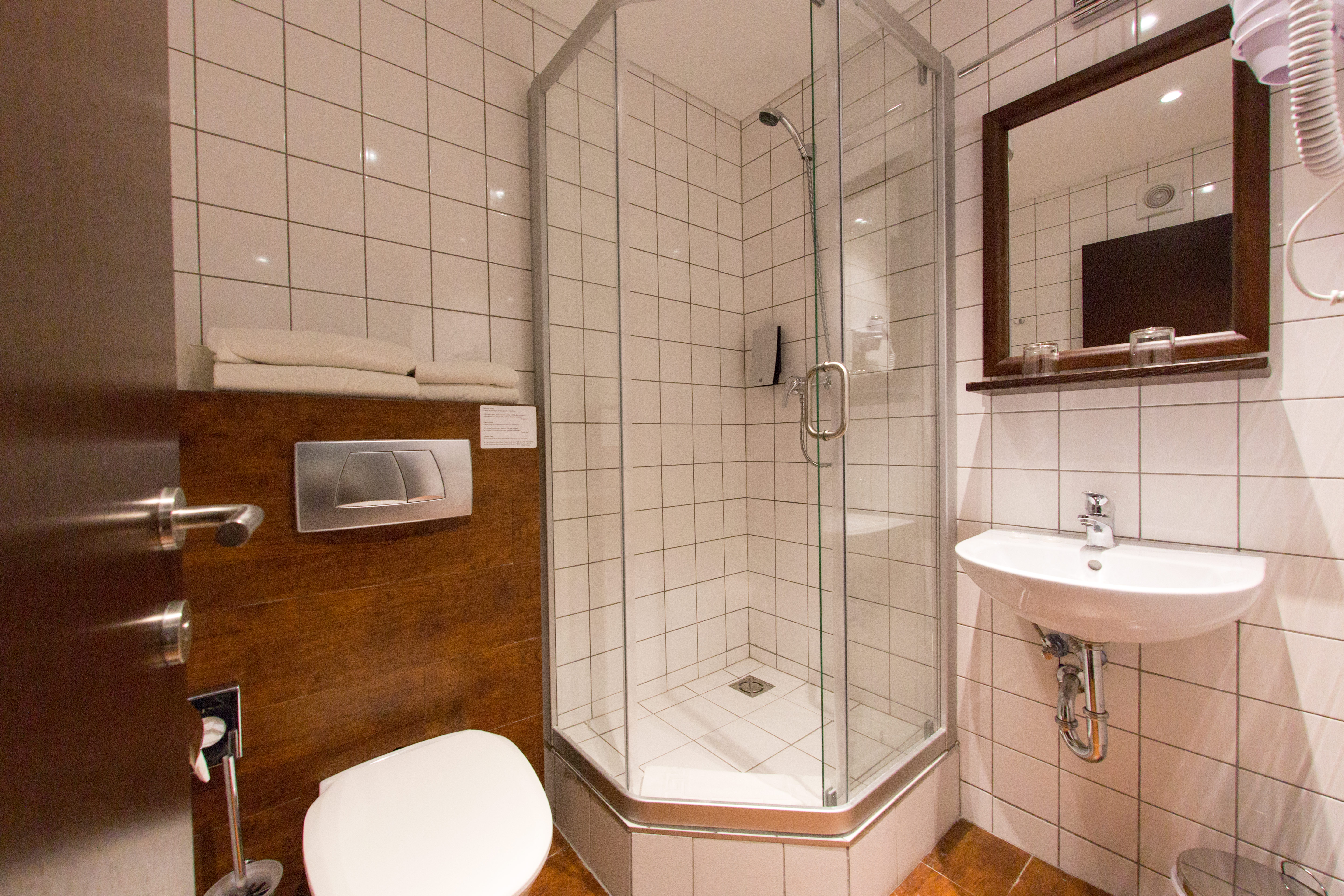 Double or Twin Standard