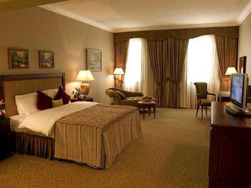 Double or Twin Deluxe Superior