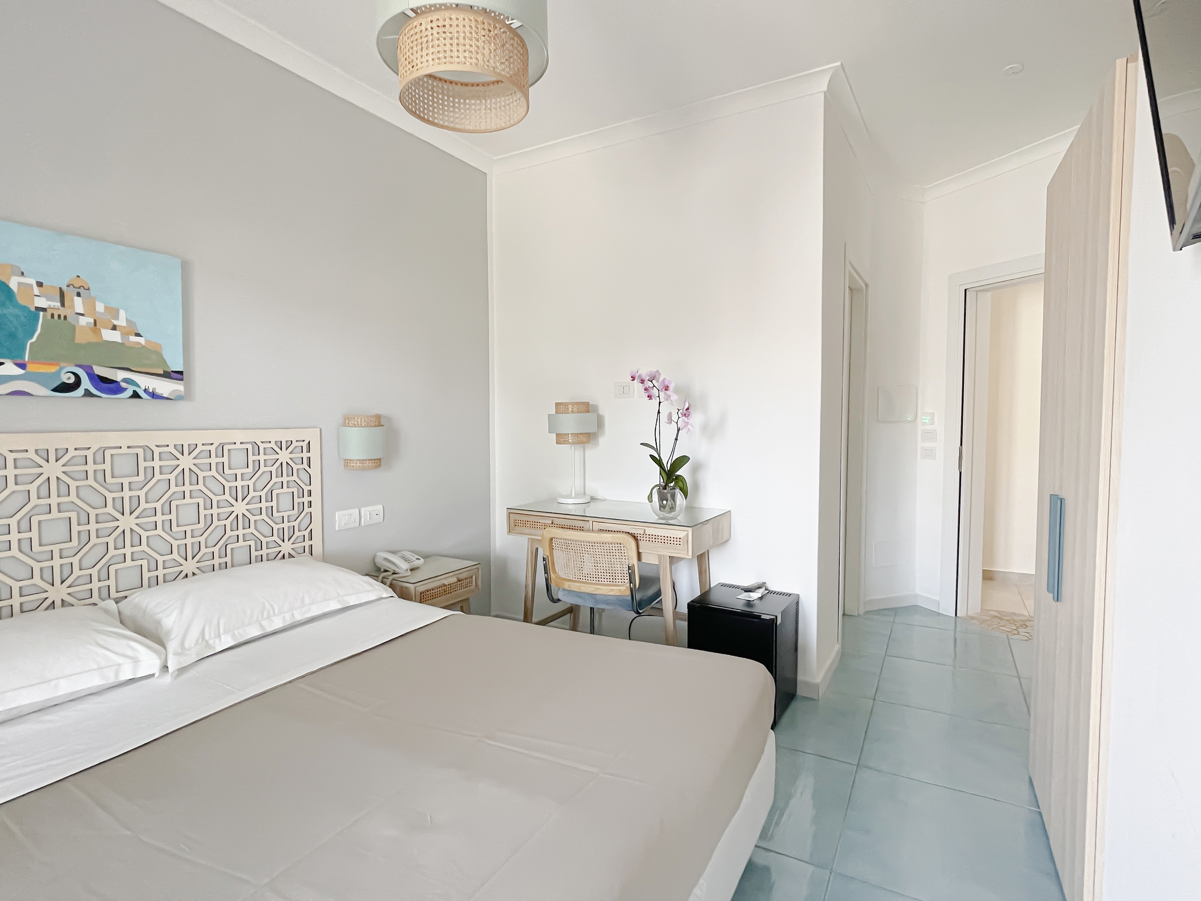 Double or Twin Standard