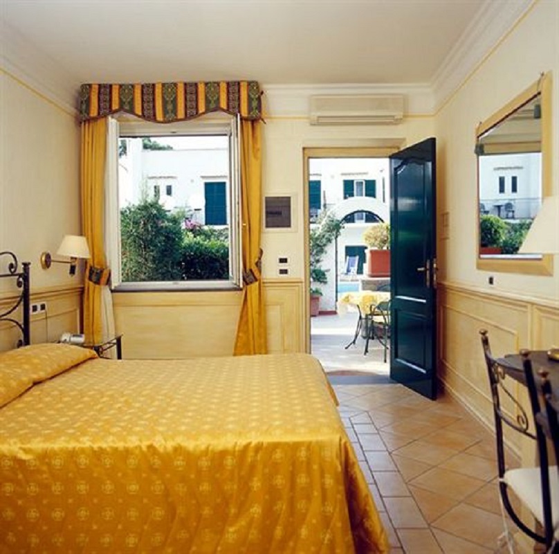 Double or Twin Superior