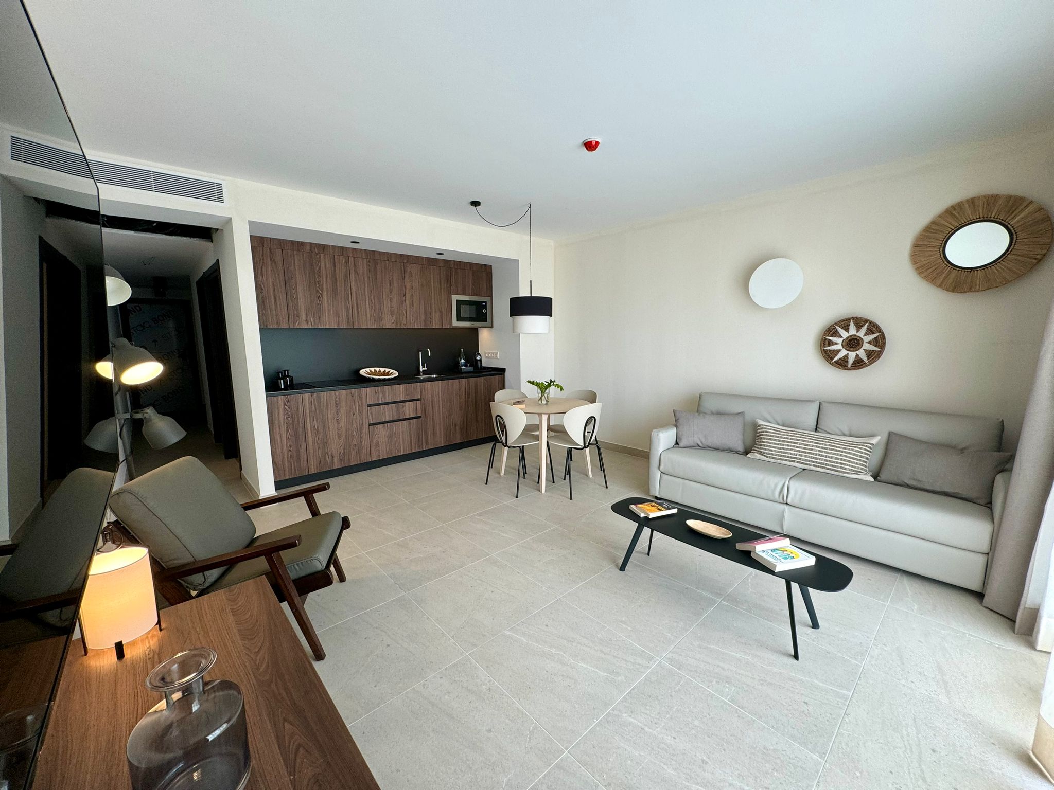 Suite Capacity 4 One Bedroom