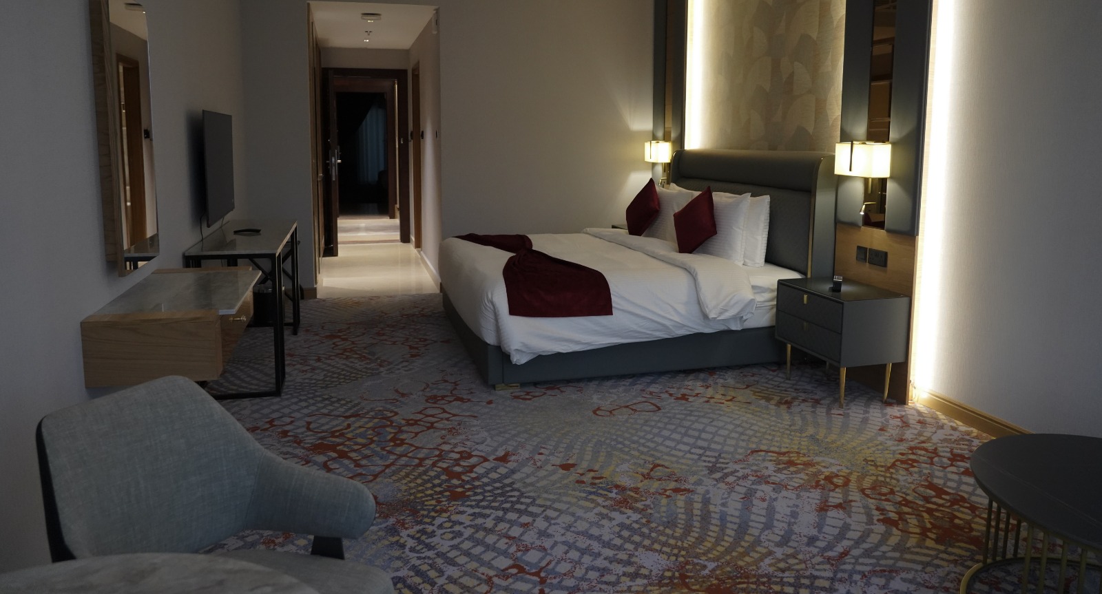 Double Deluxe King Bed