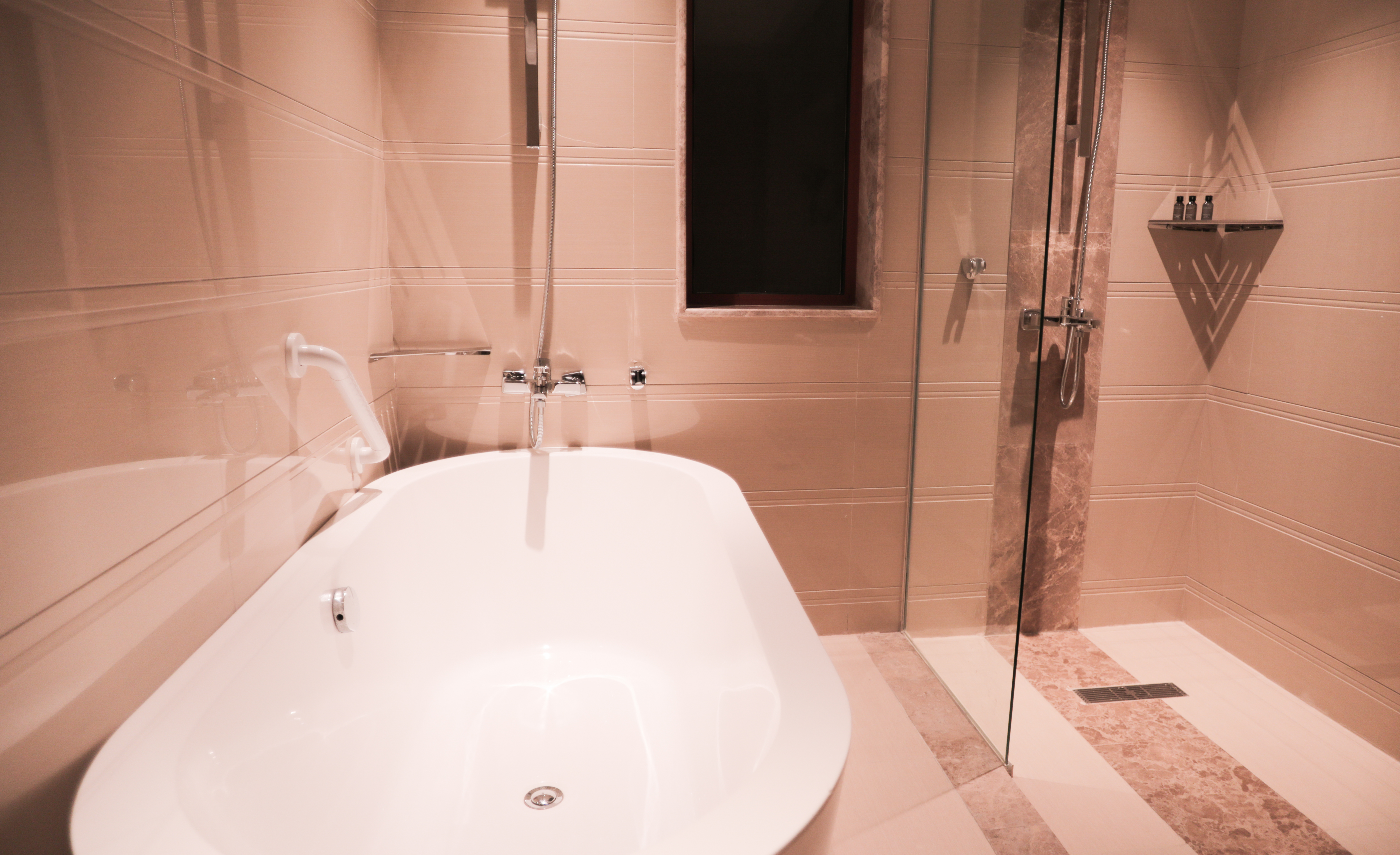 Junior Suite King Size Bed