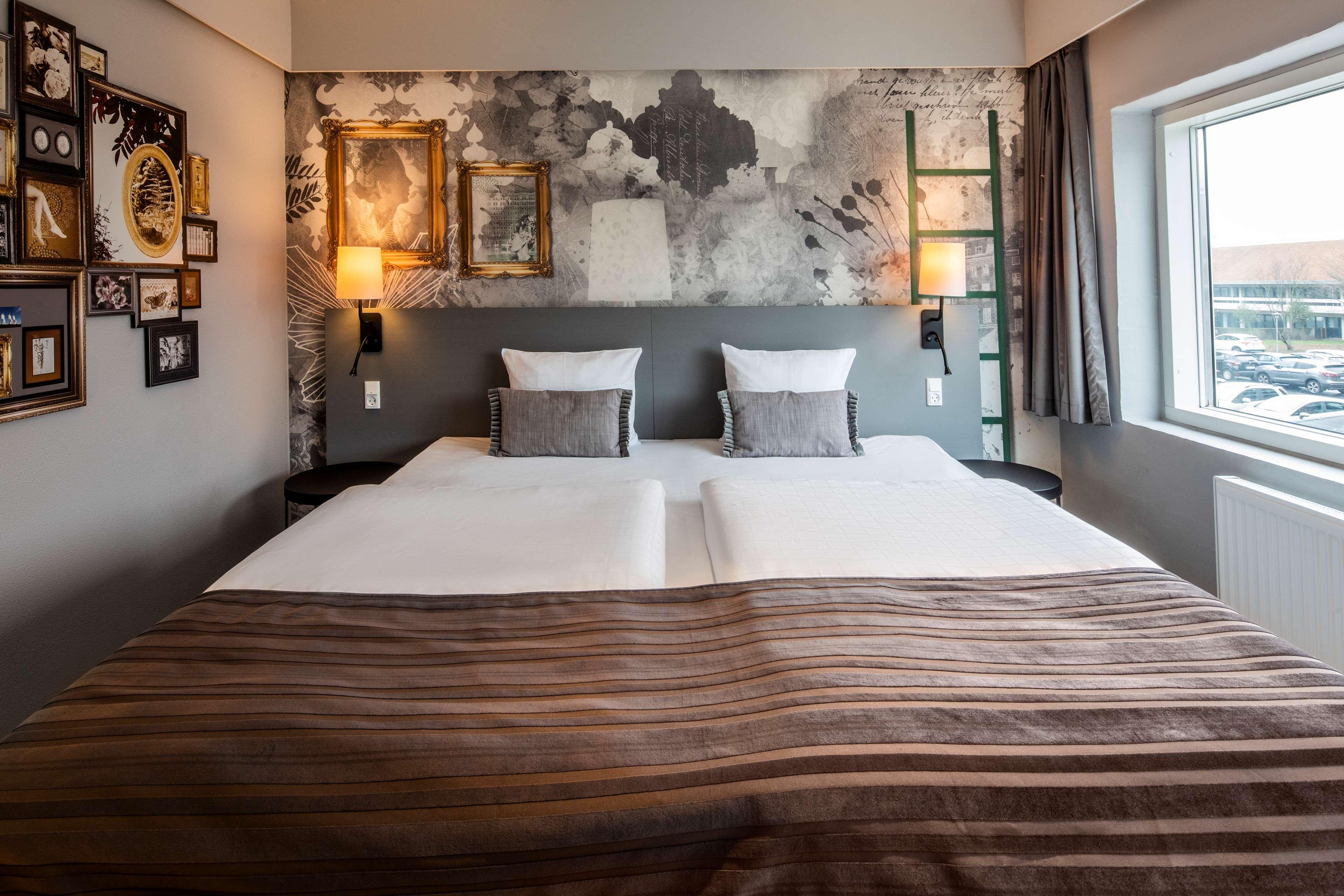 Double Superior King Bed