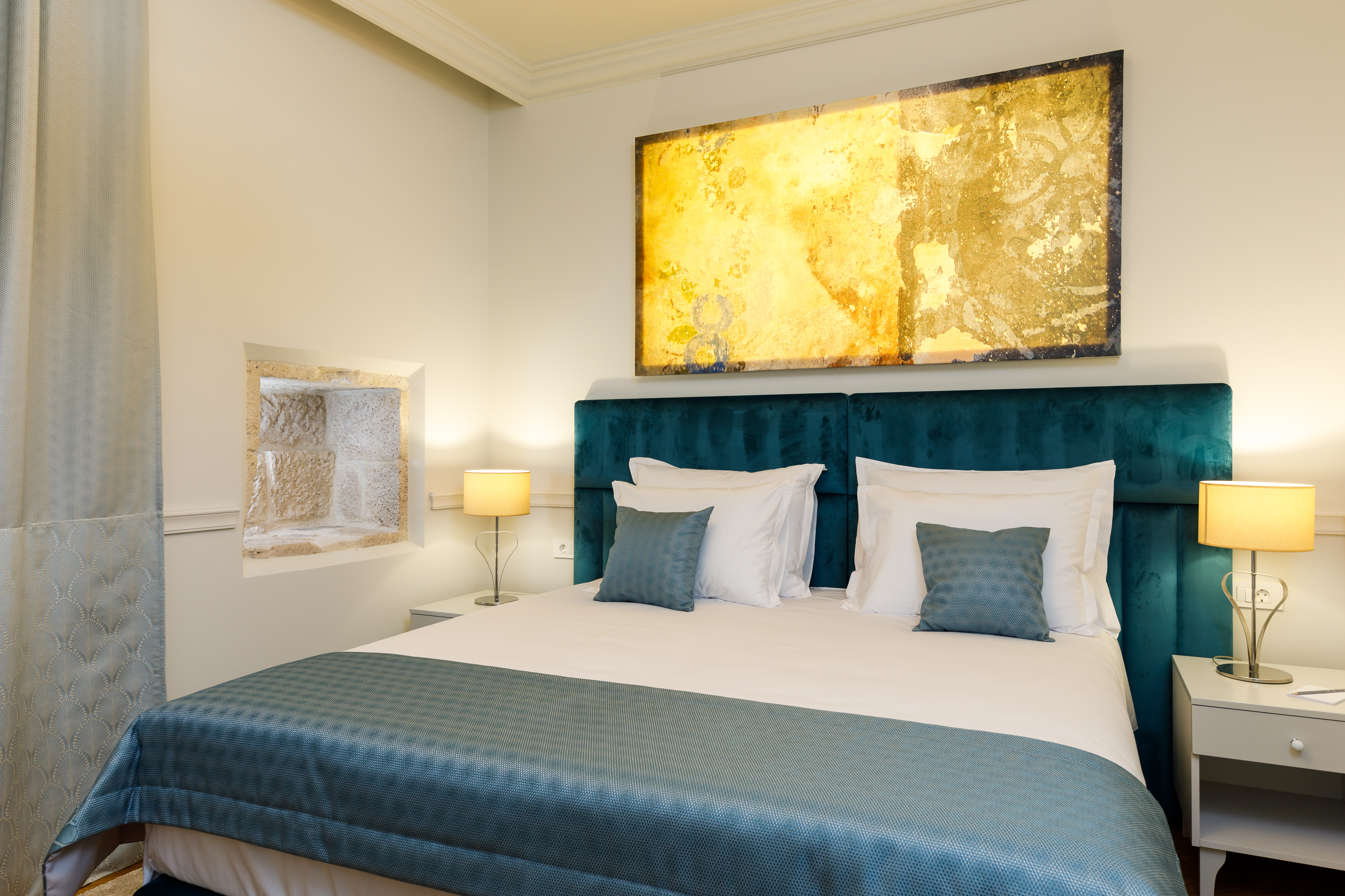 Double or Twin Standard