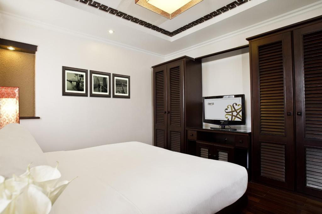 Double Deluxe City View