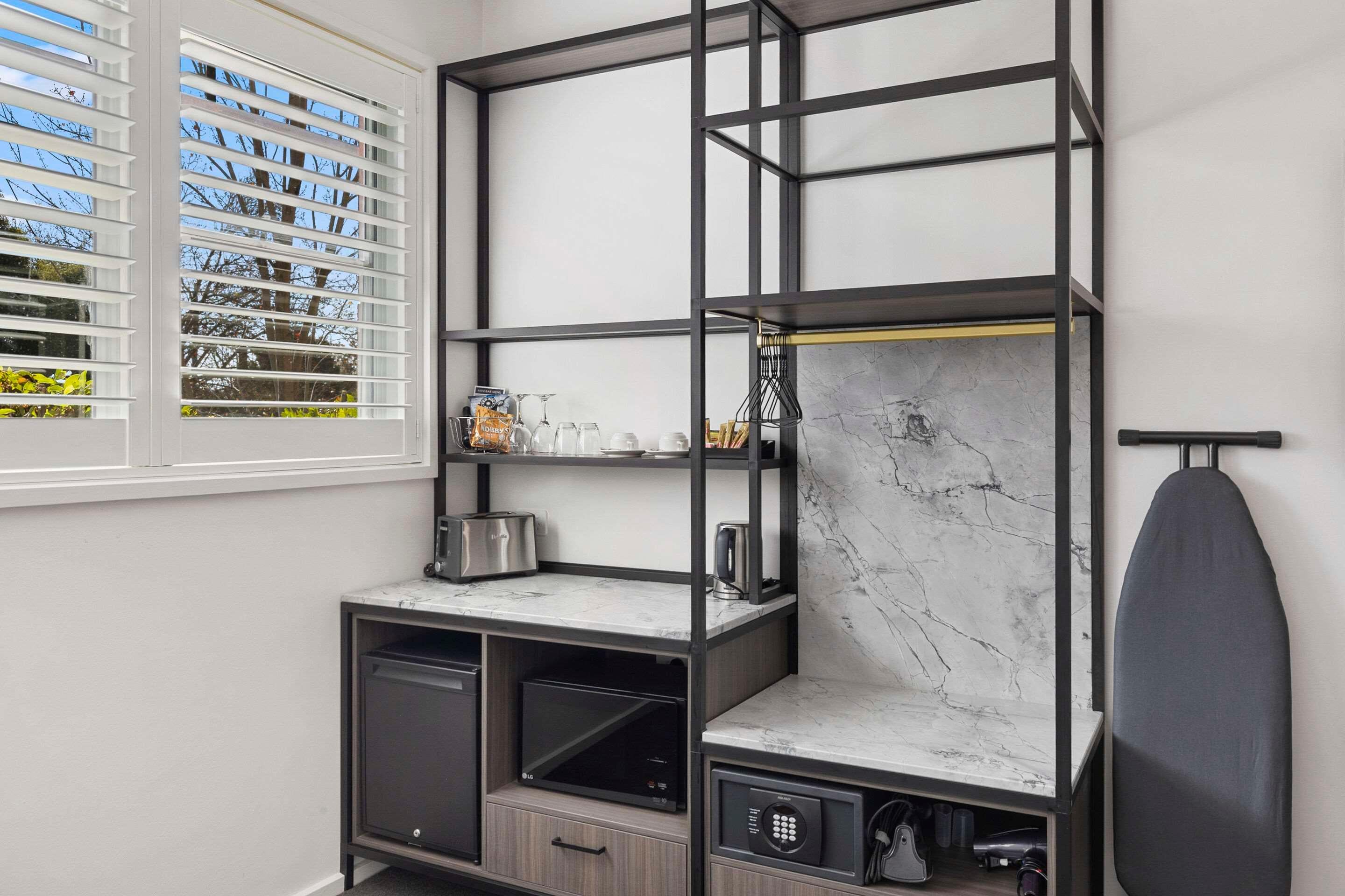 Double Queen Size Bed