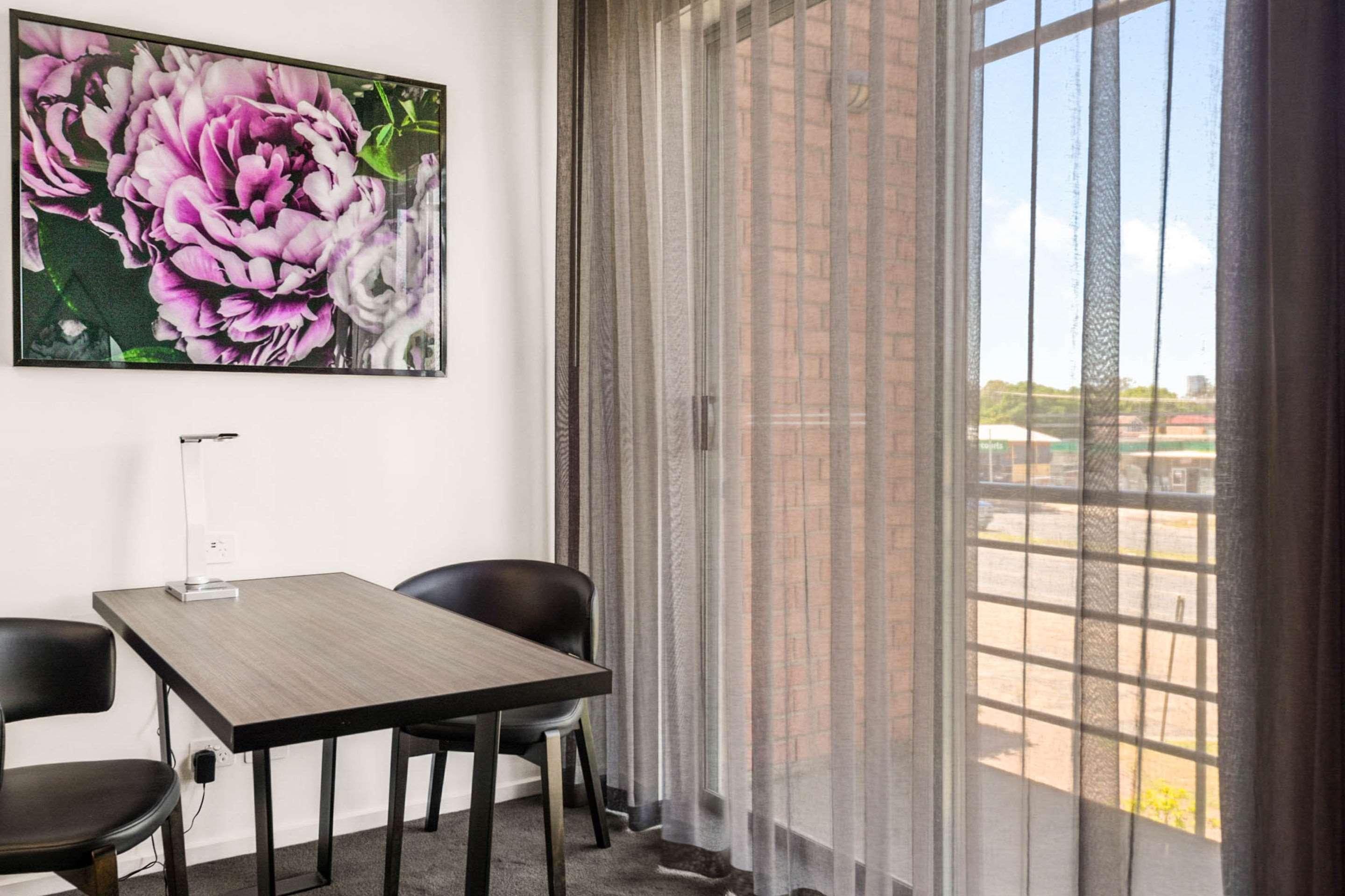 Double King Bed Non Smoking