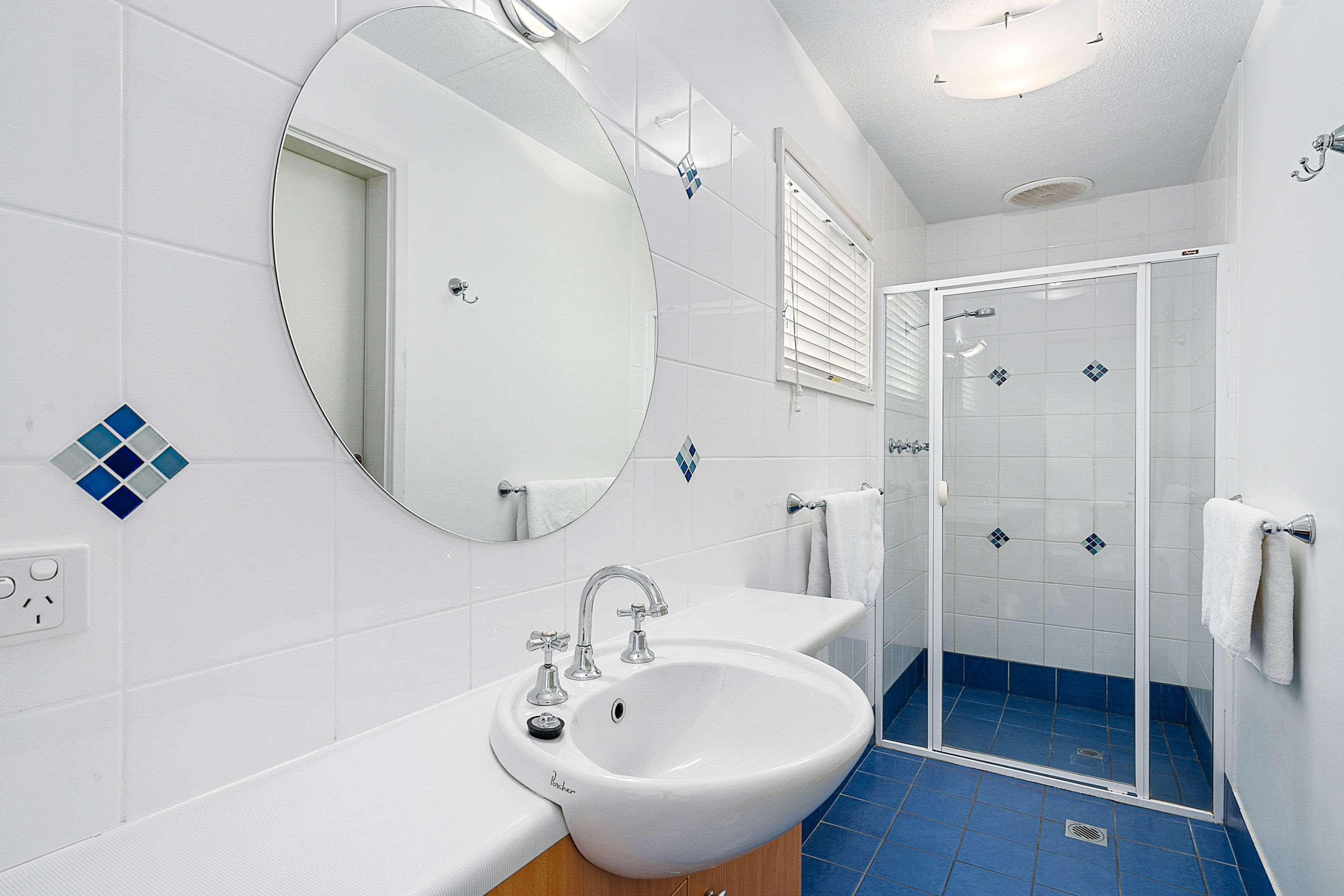 Double Queen Bed Non Smoking