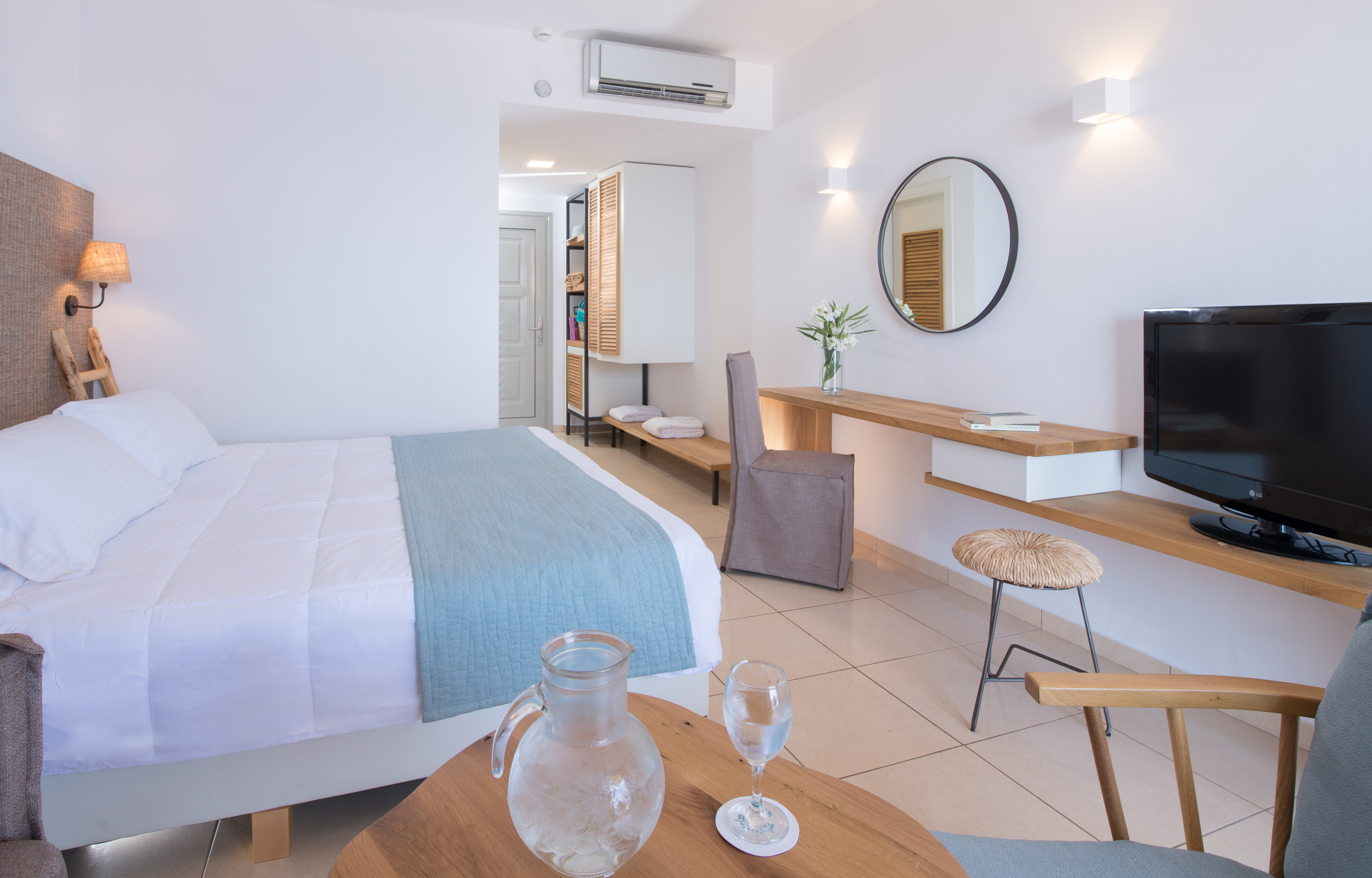 Double or Twin Side Sea View