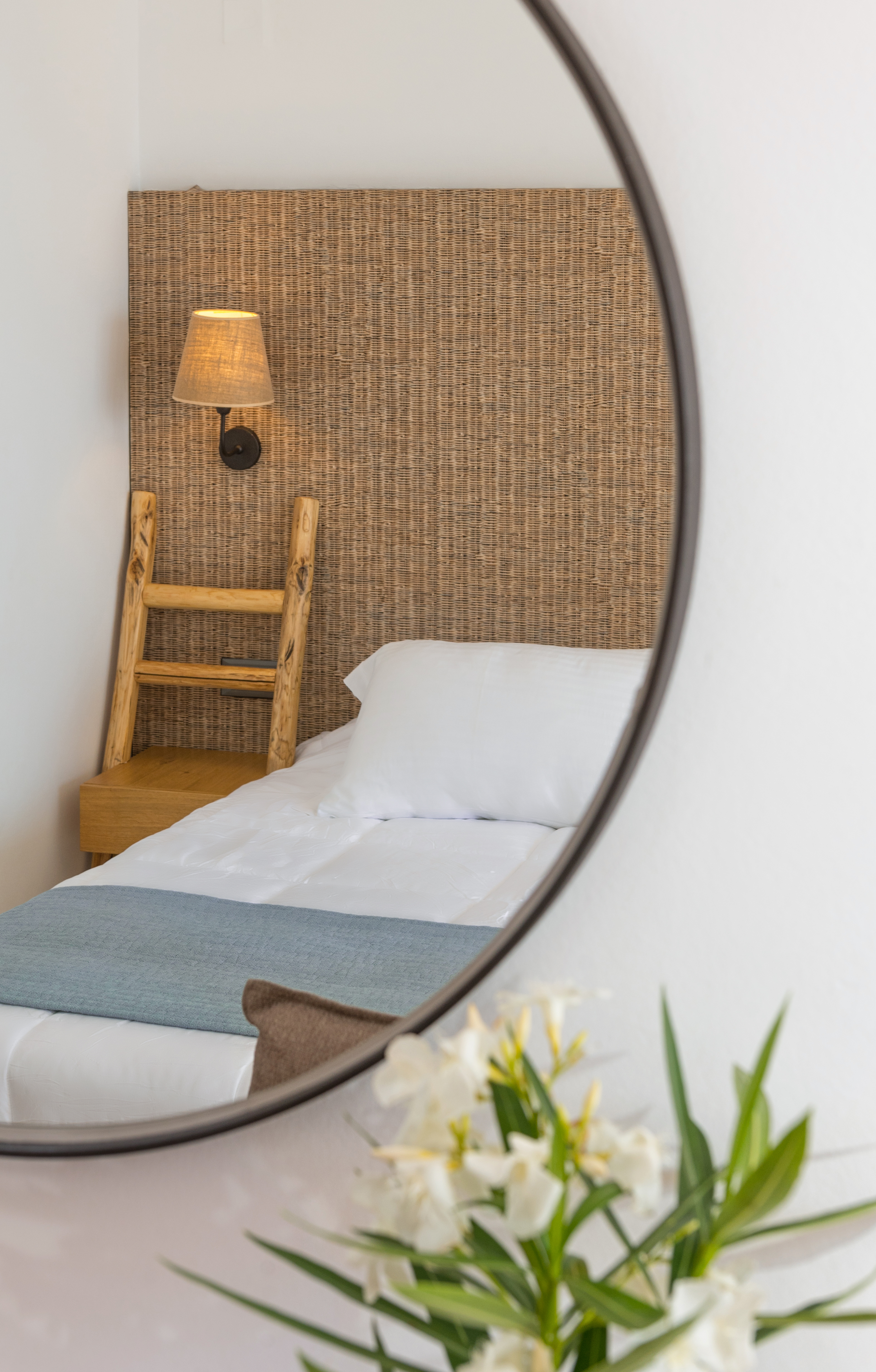 Double or Twin Side Sea View