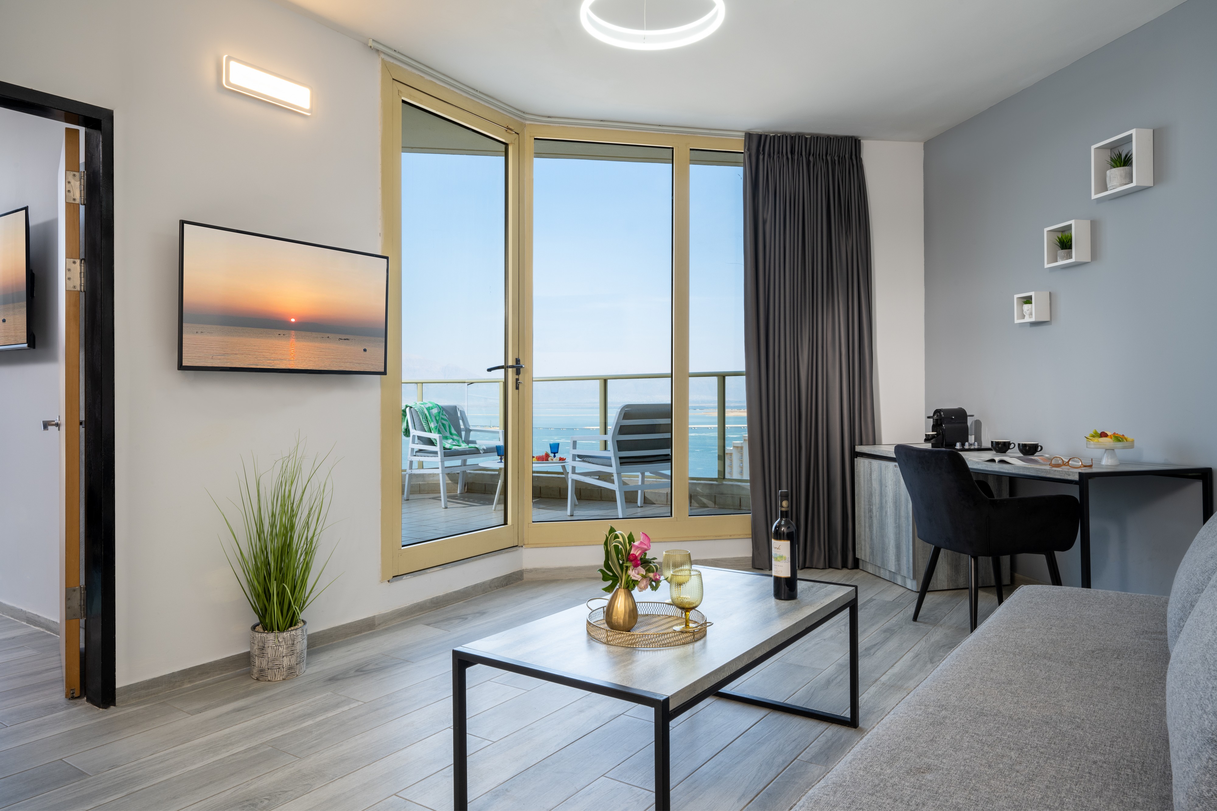 Double or Twin Classic Two Double Beds