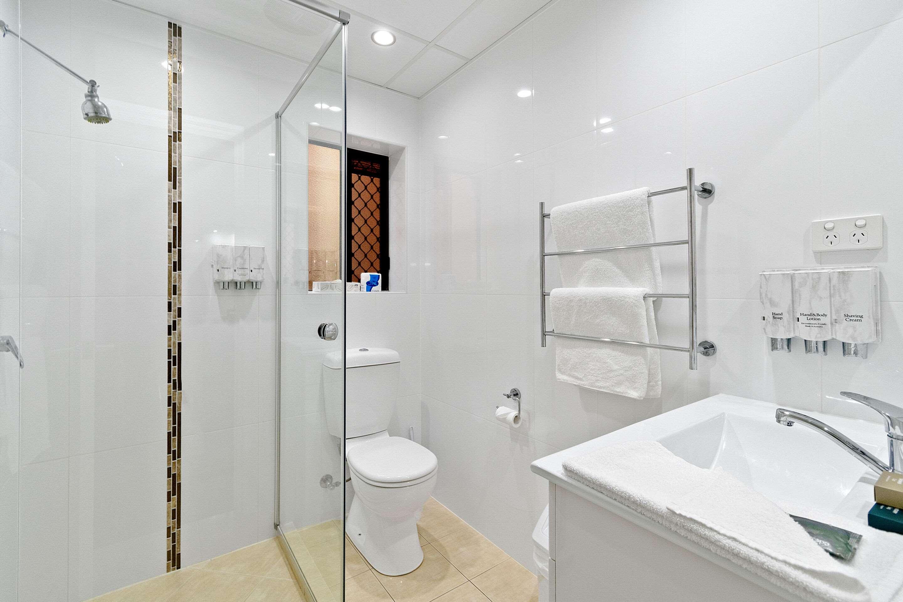 Suite Queen Size Bed