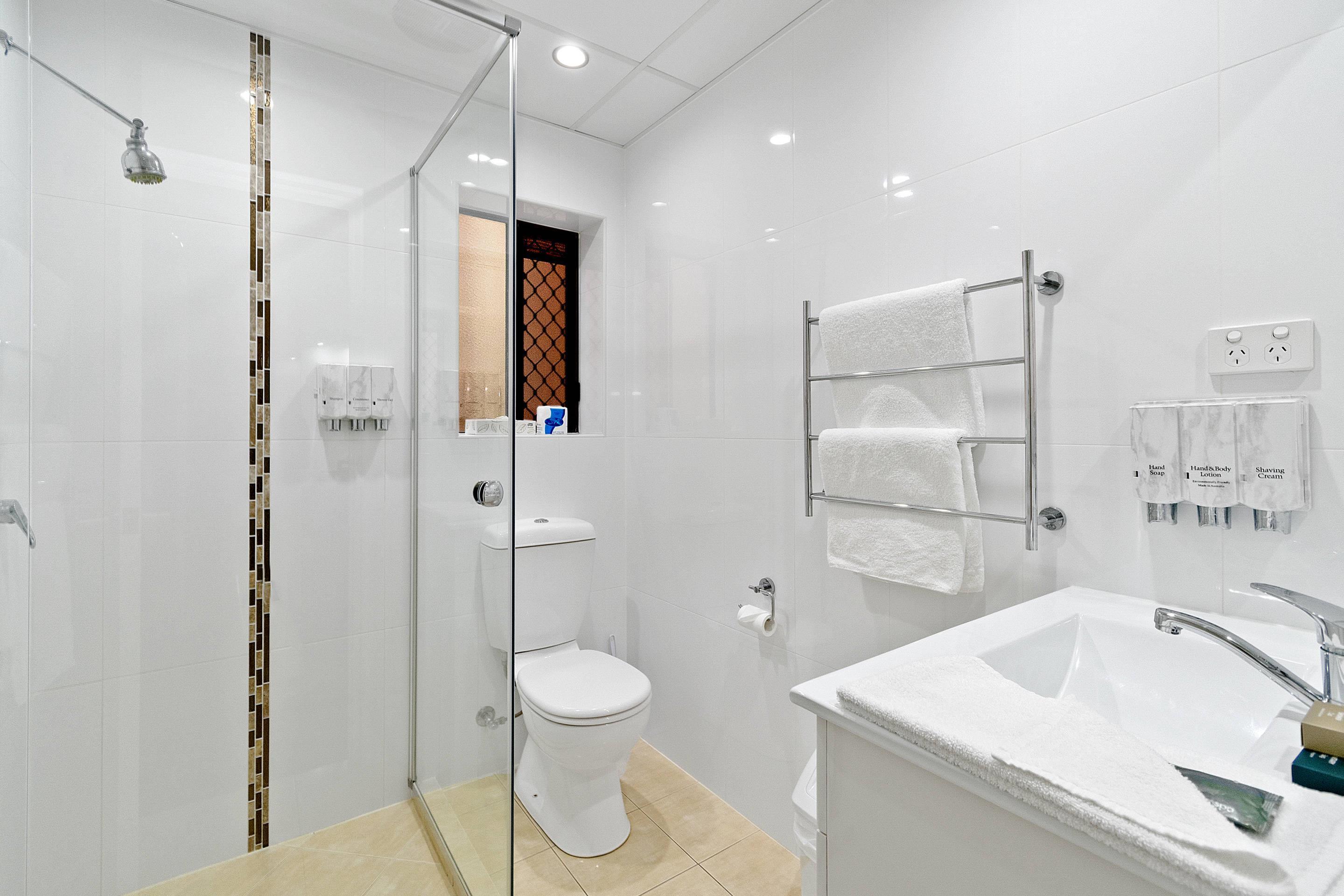 Suite Queen Size Bed