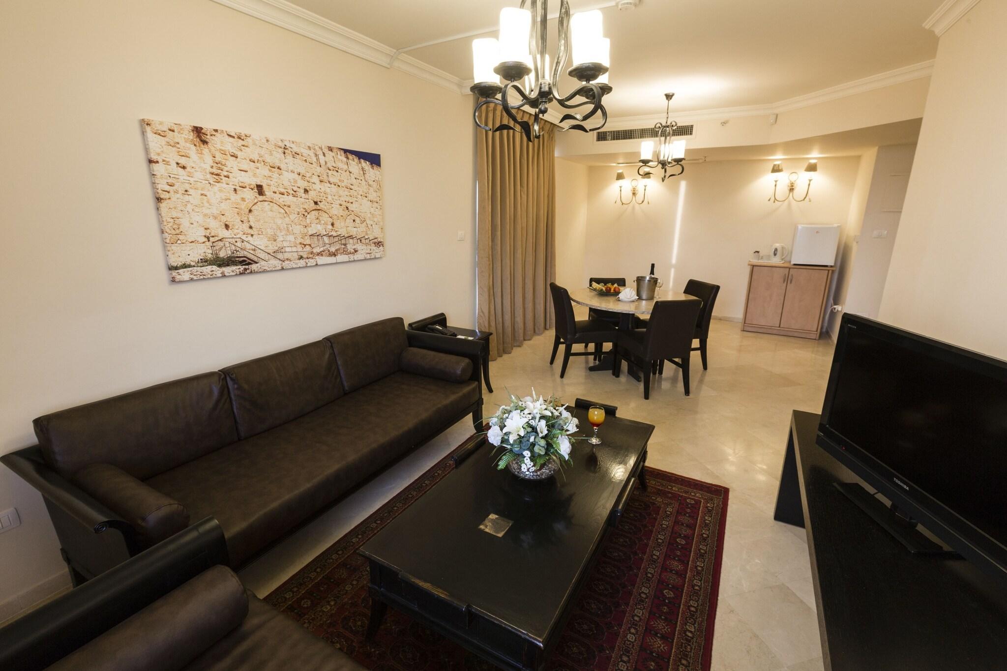 Junior Suite with Double Bed