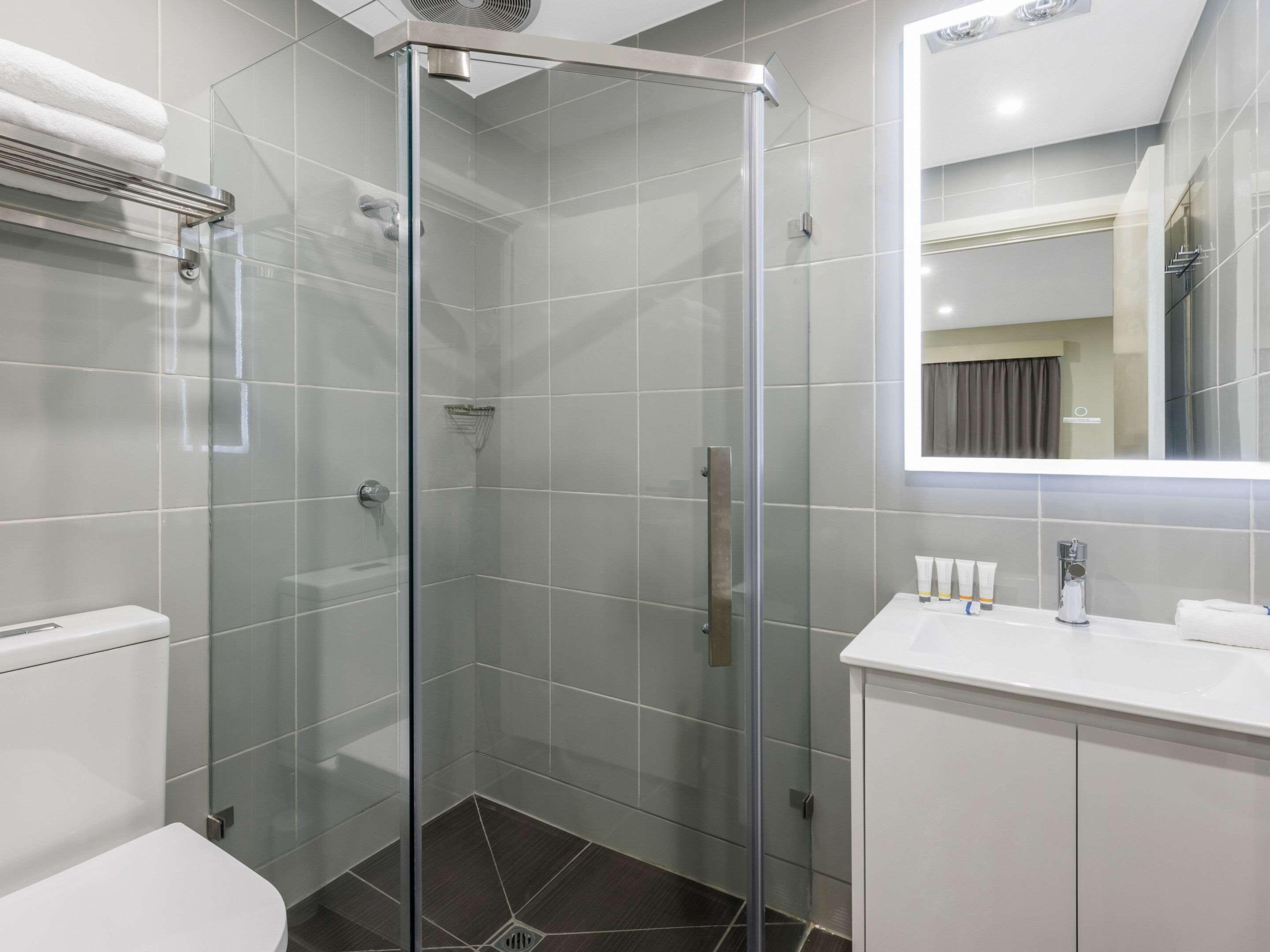 Double Queen Size Bed