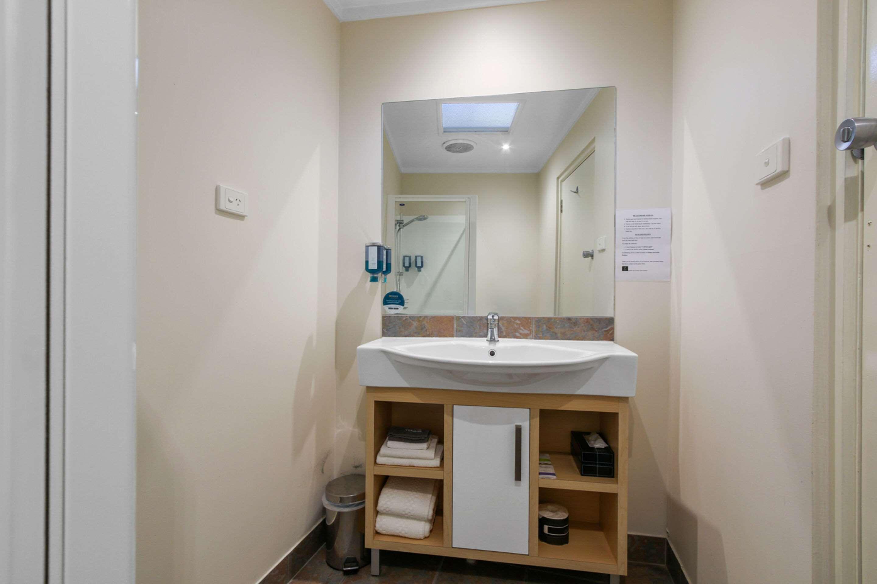 Double Queen Bed Non Smoking