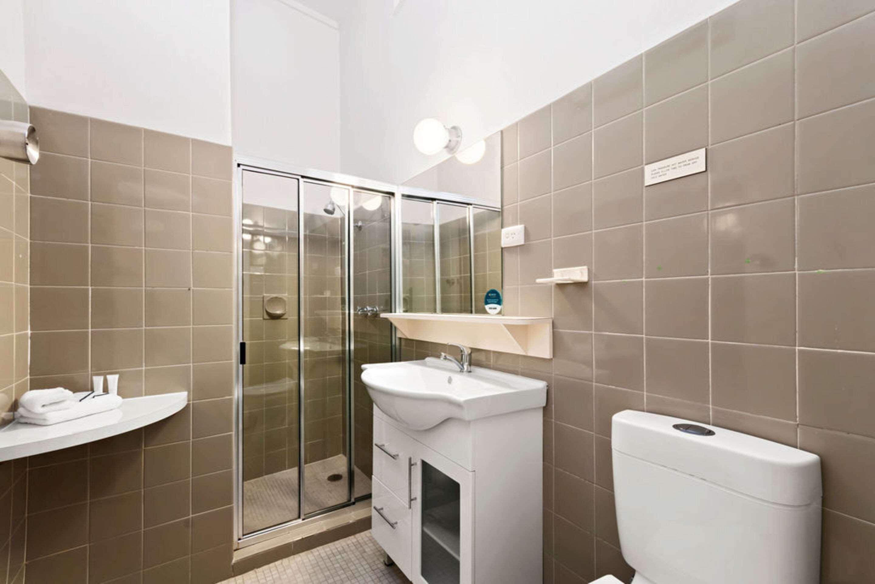 Double Queen Size Bed