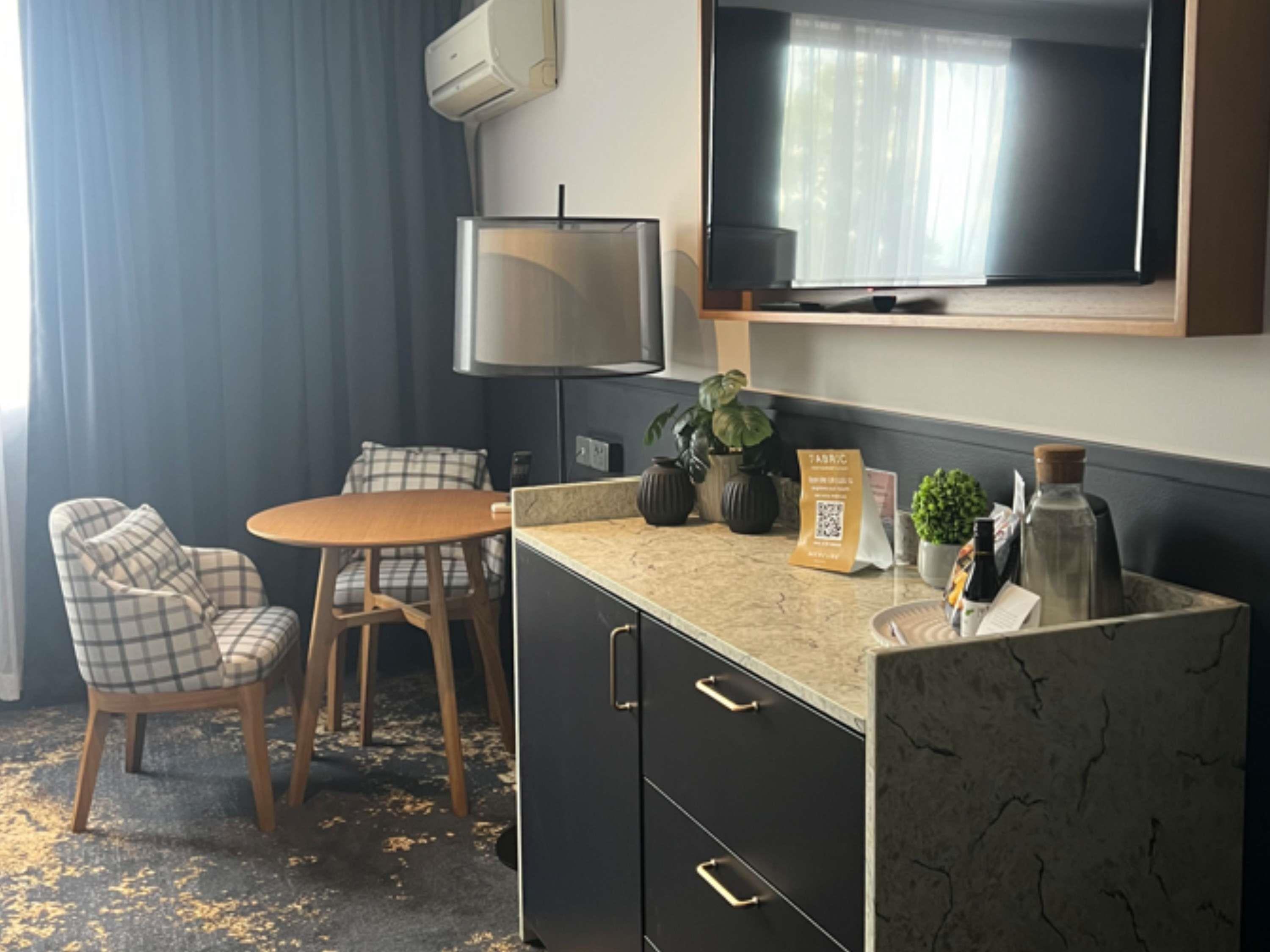 Double Executive King Bed