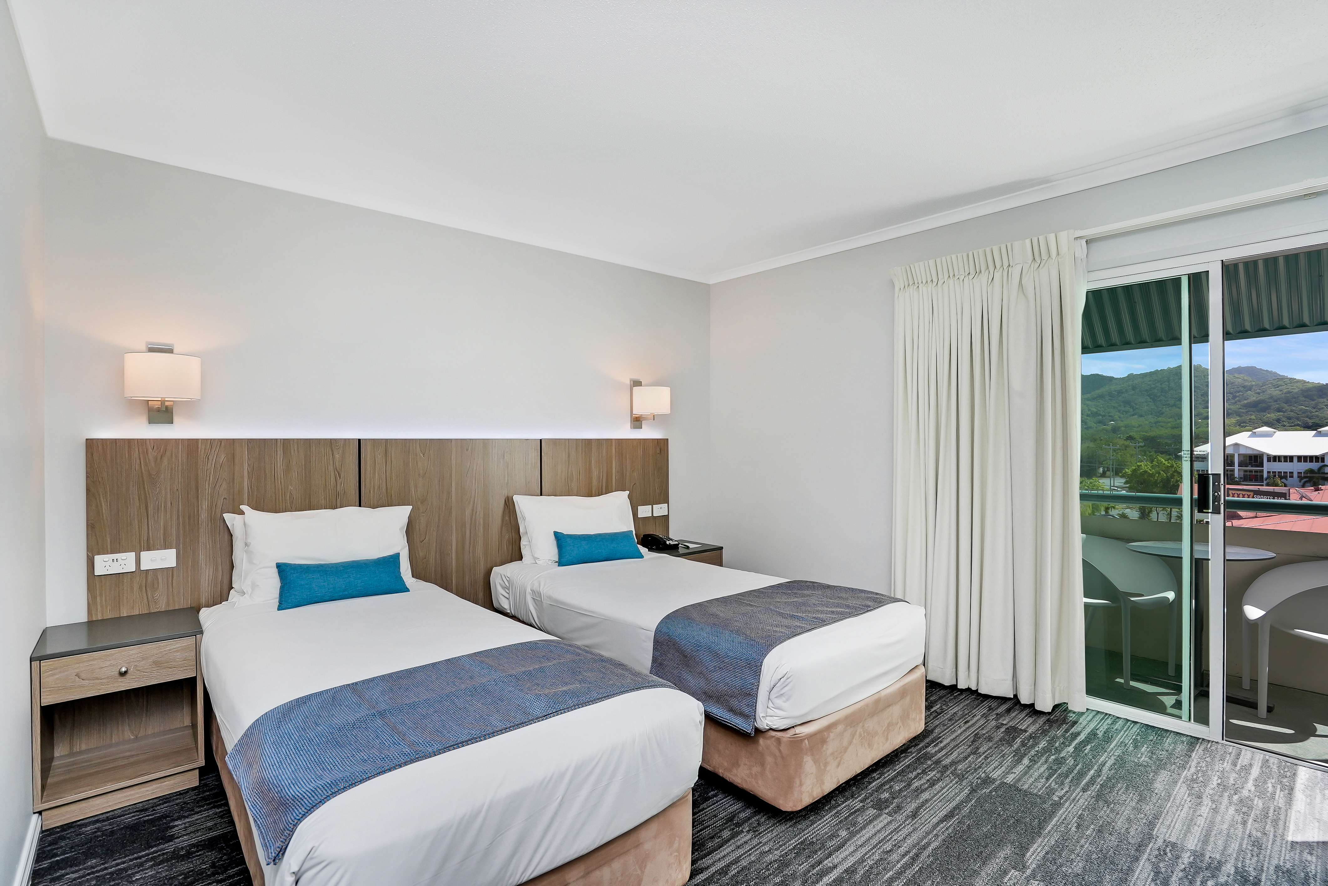 Double or Twin Deluxe