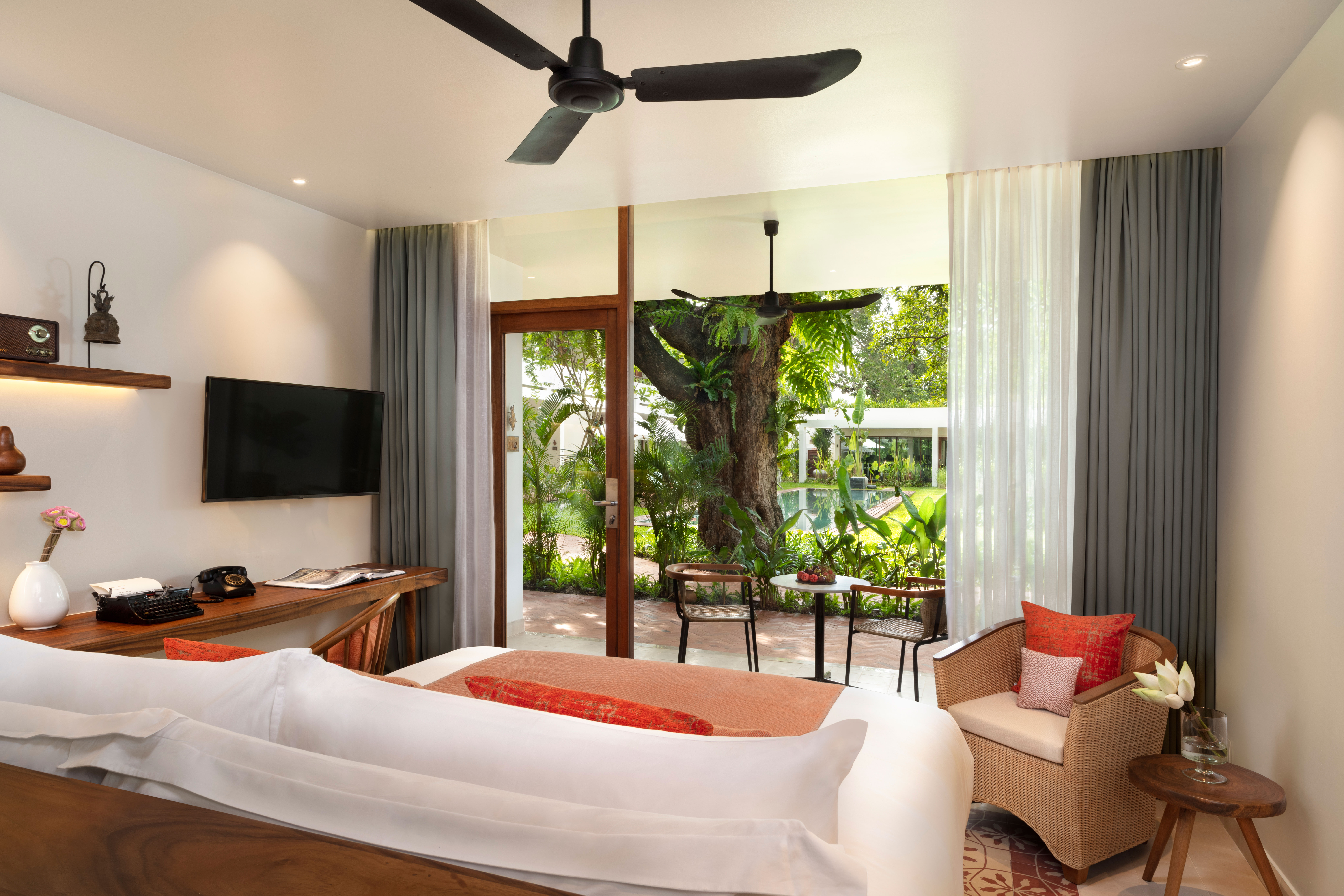 Double or Twin Deluxe