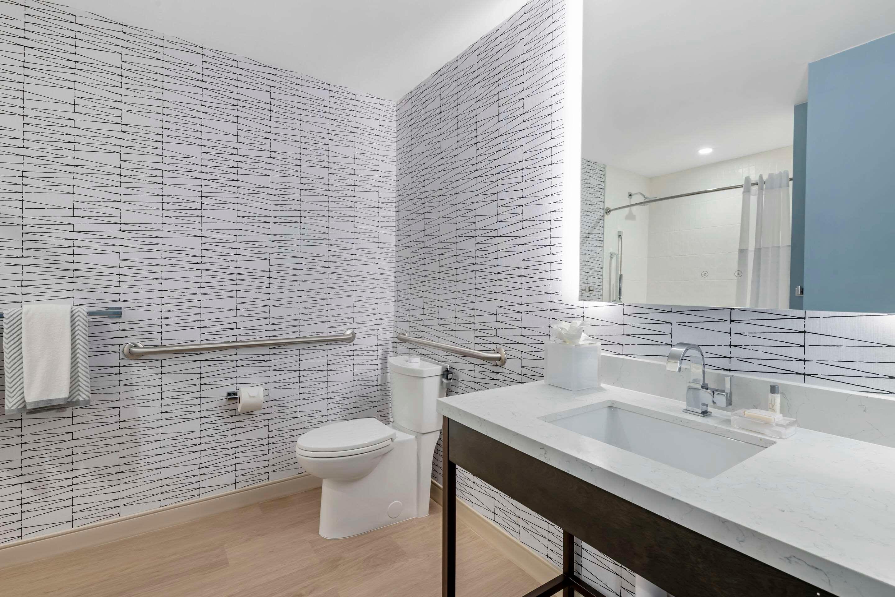 Double Accessible King Size Bed