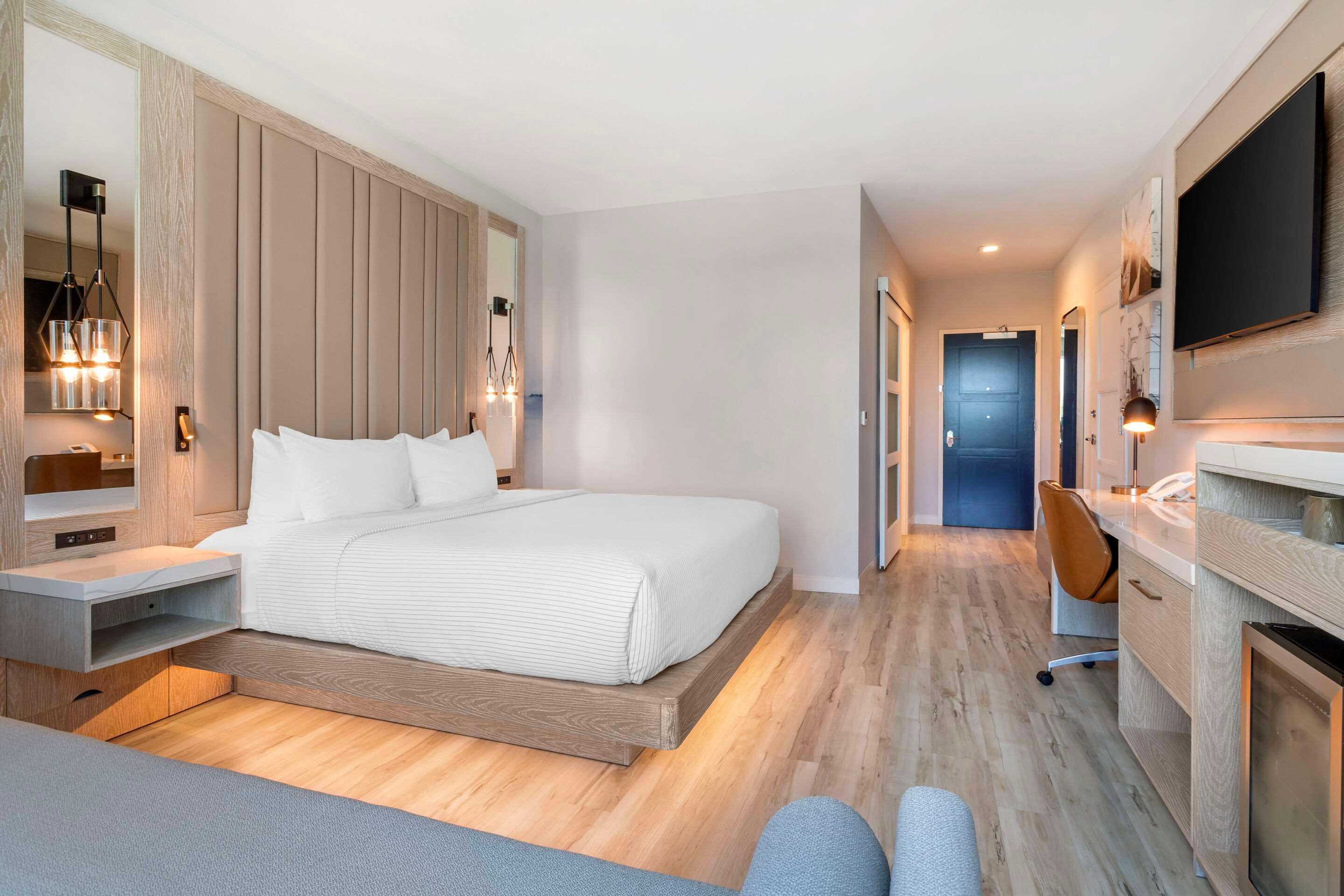 Double King Size Bed