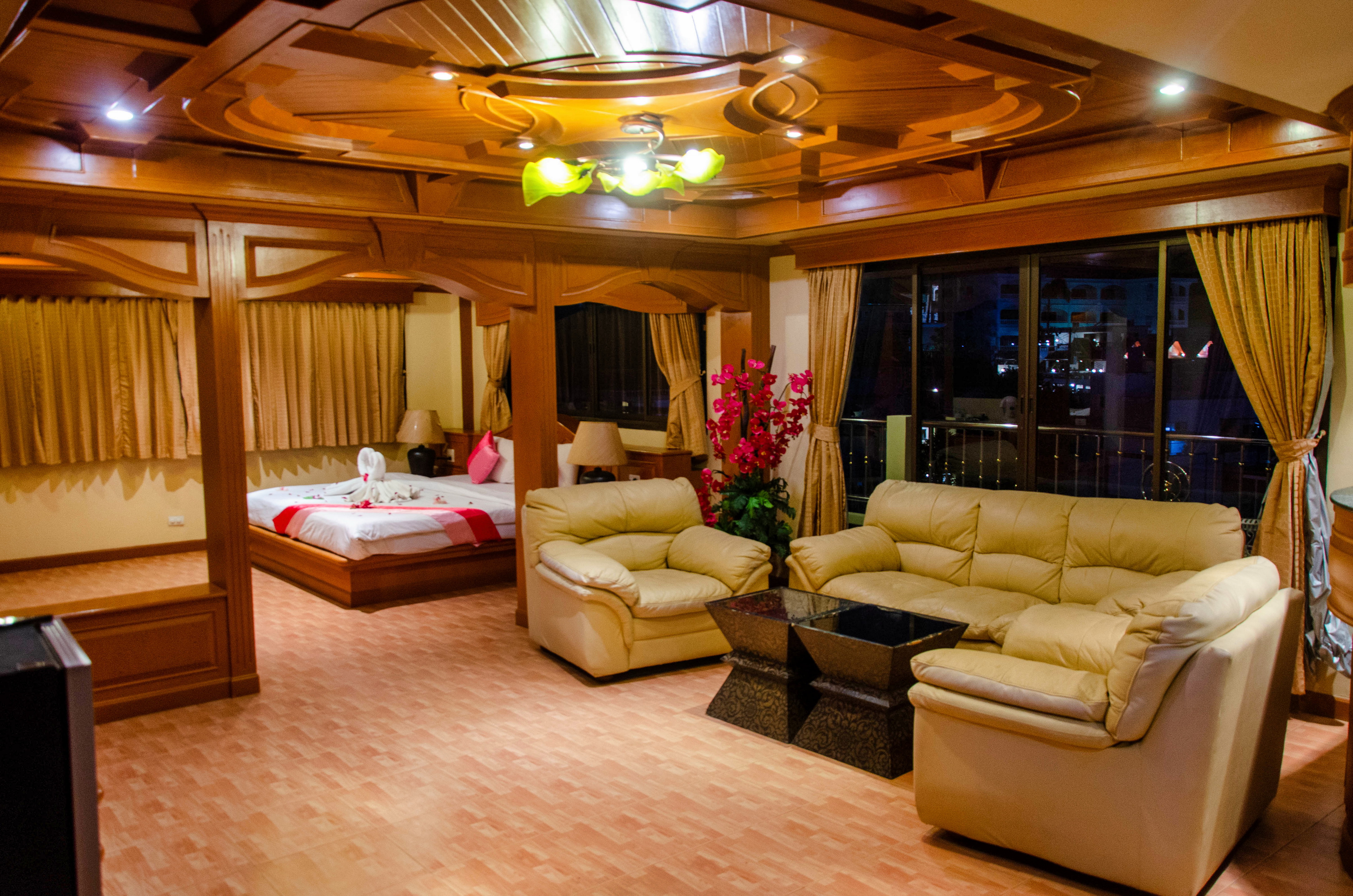 Room Penthouse with Views