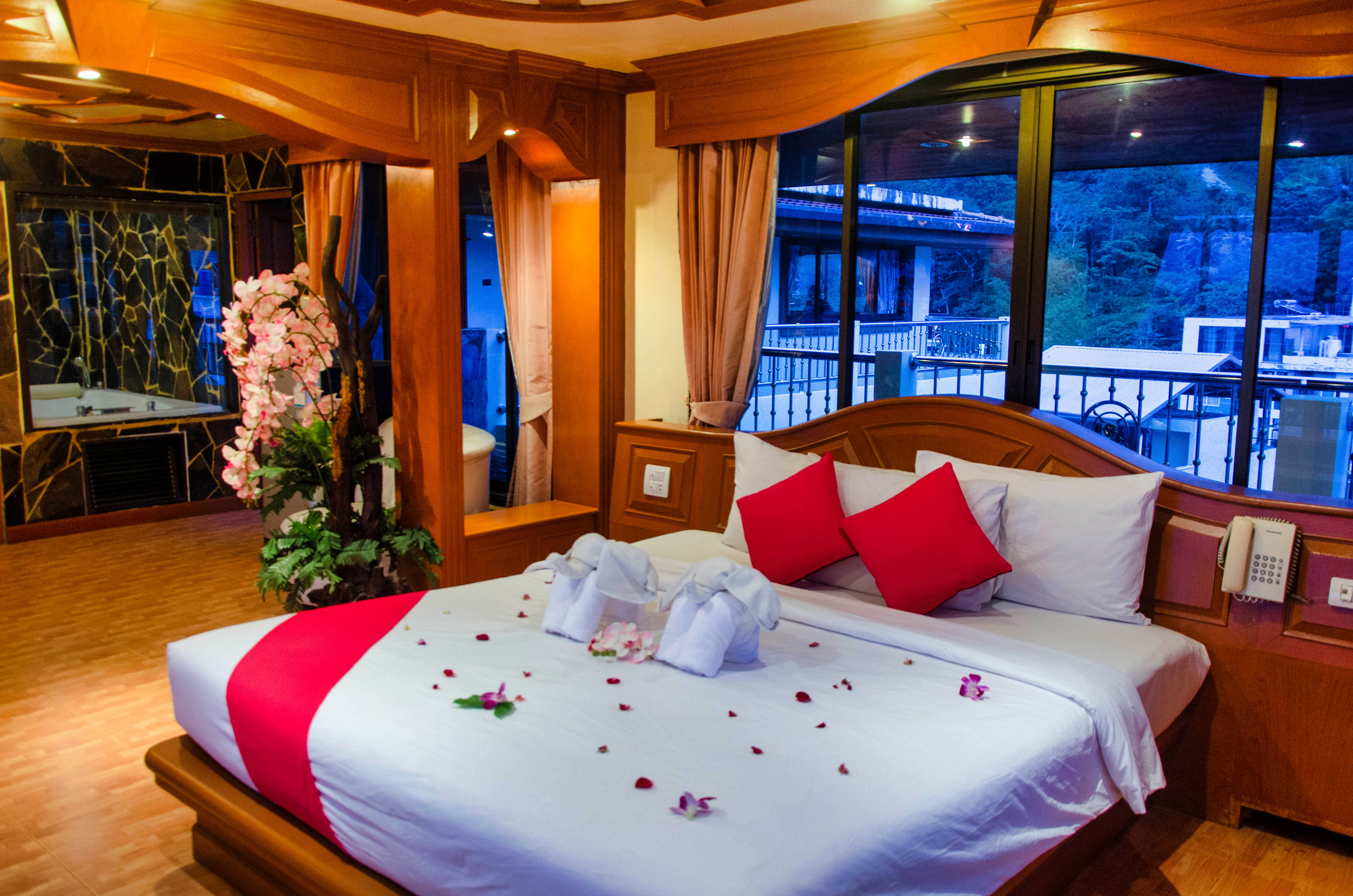 Room Penthouse with Views