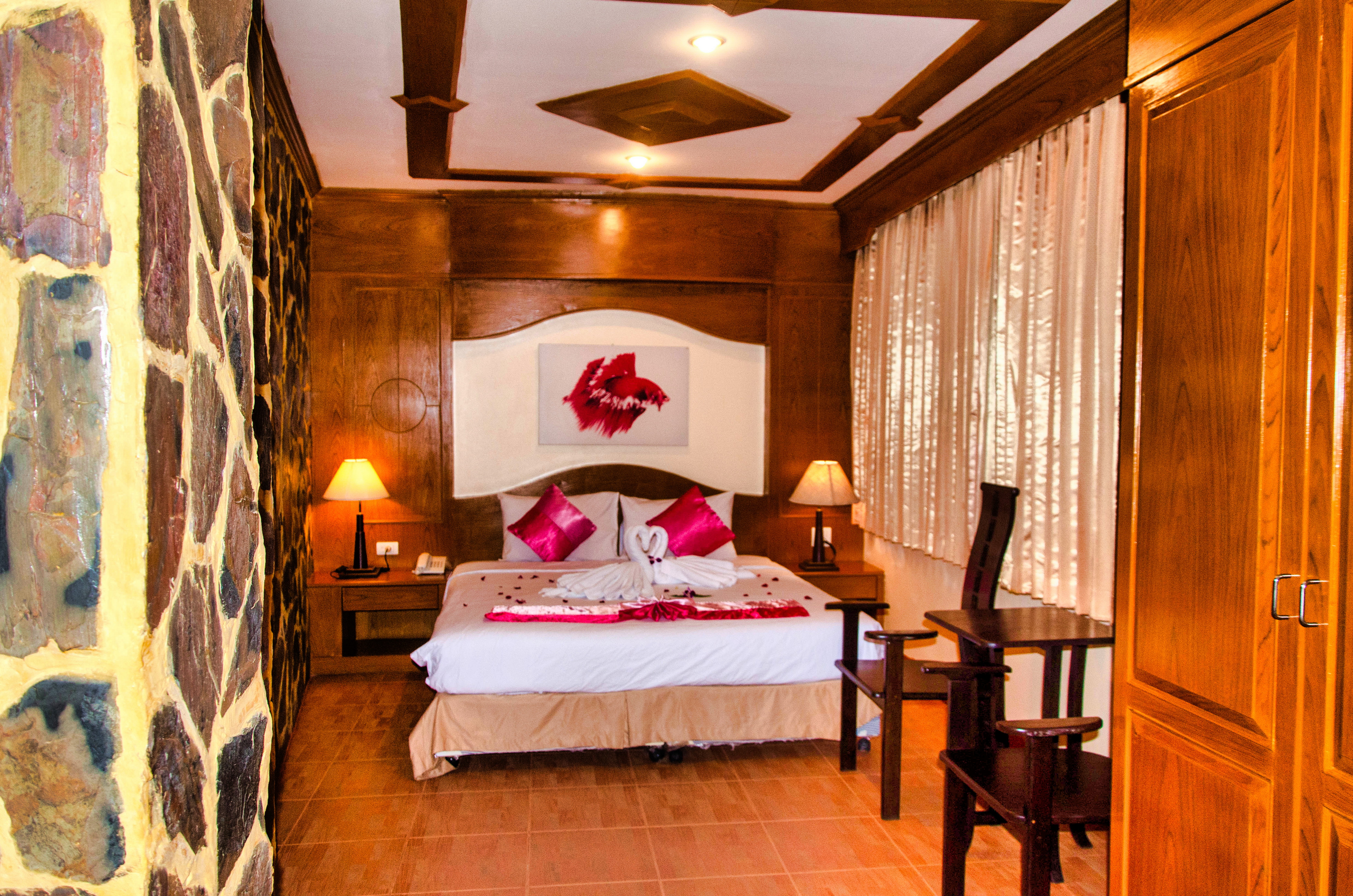 Double or Twin Standard