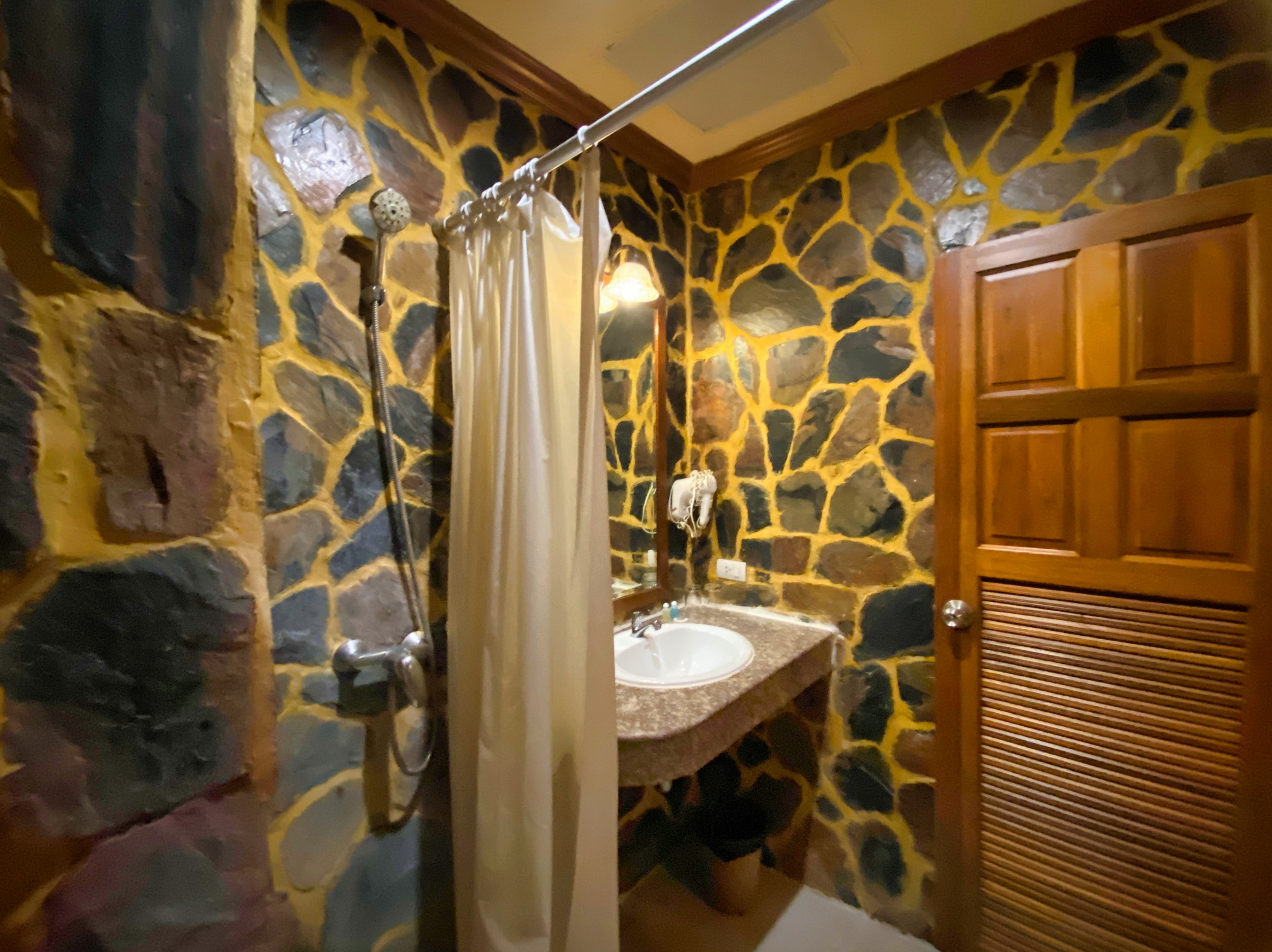 Double Connecting Room