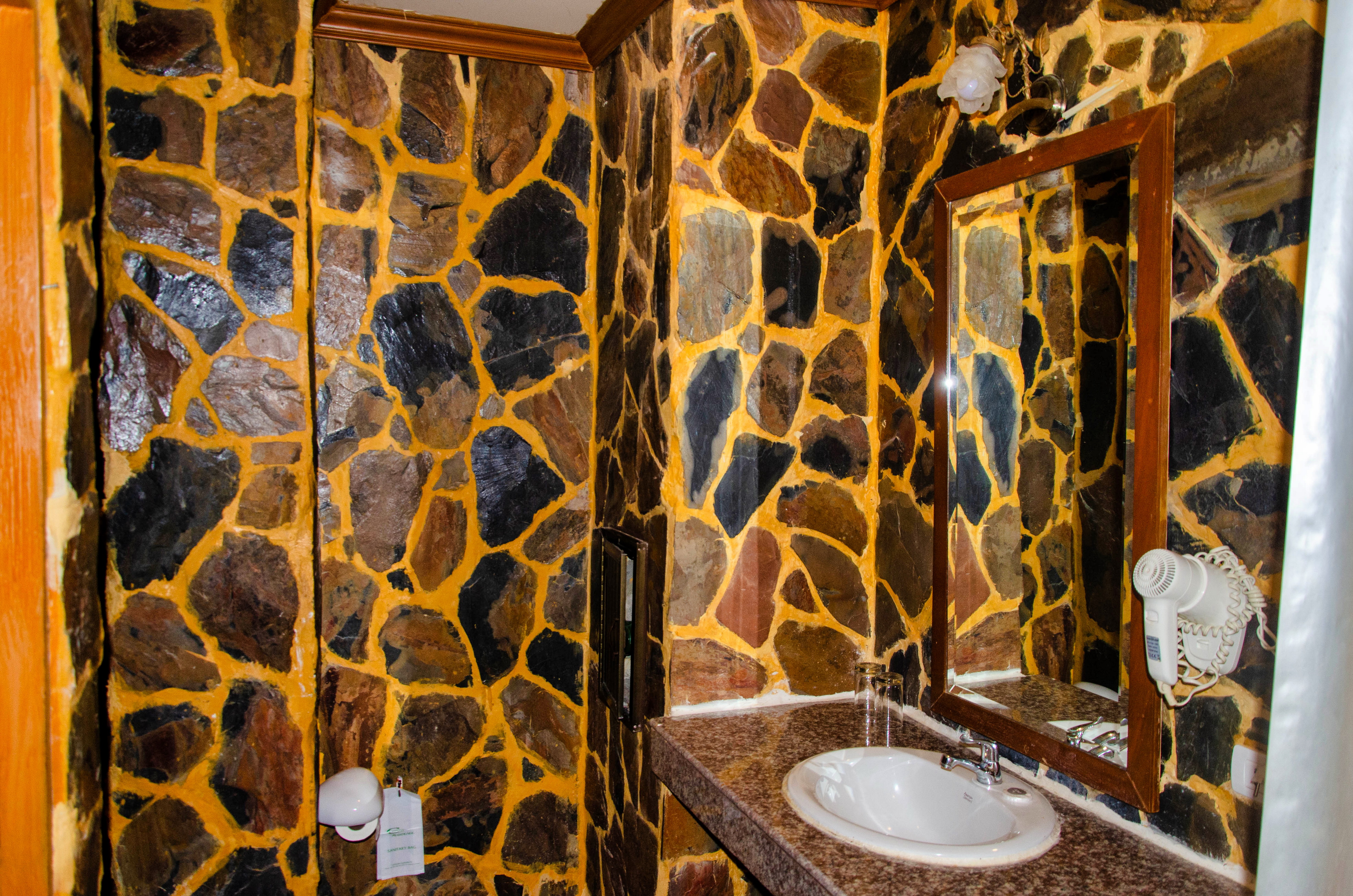 Double Connecting Room