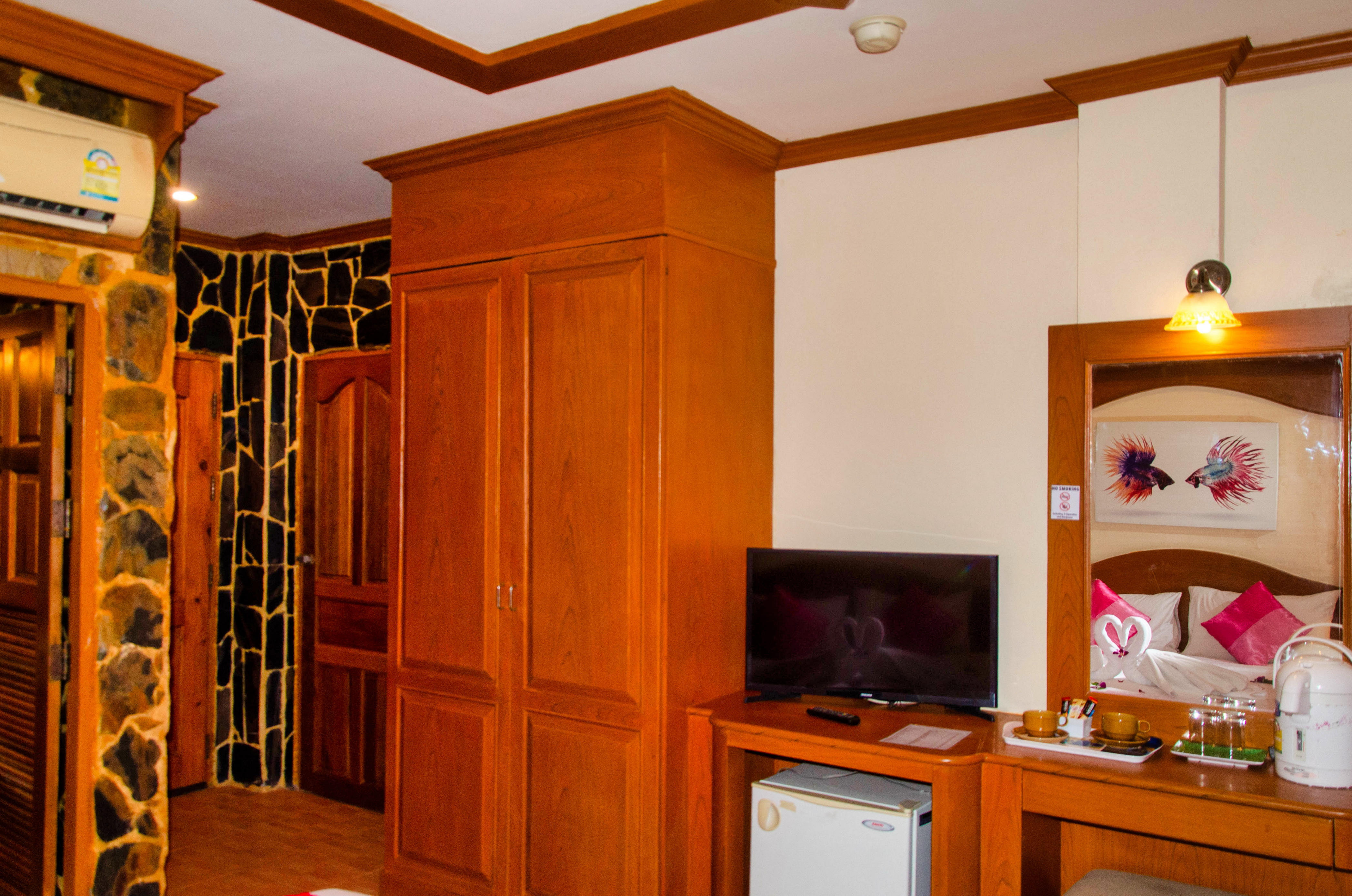 Double Connecting Room