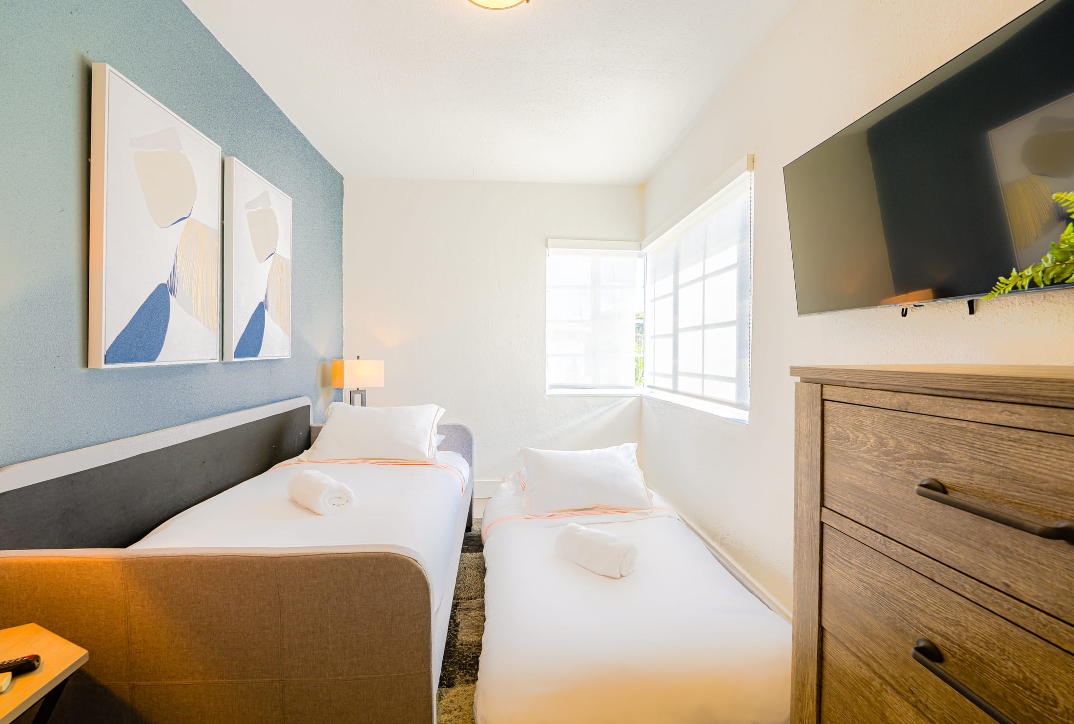 Apartment Two Bedrooms One Bathroom