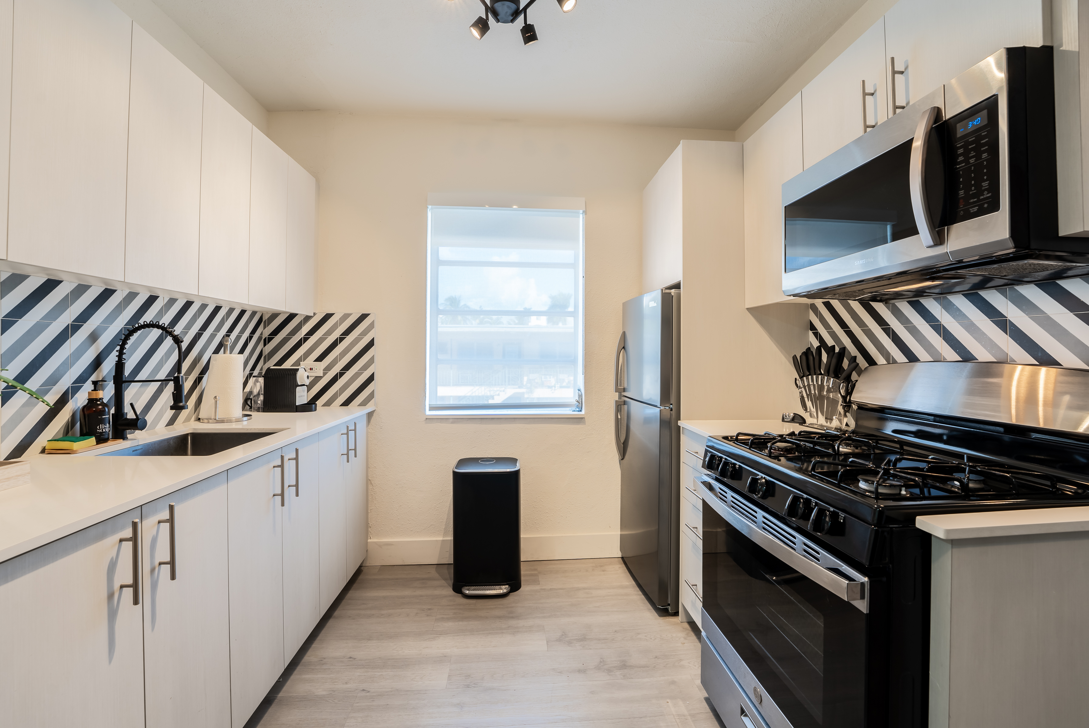 Apartment Two Bedrooms One Bathroom