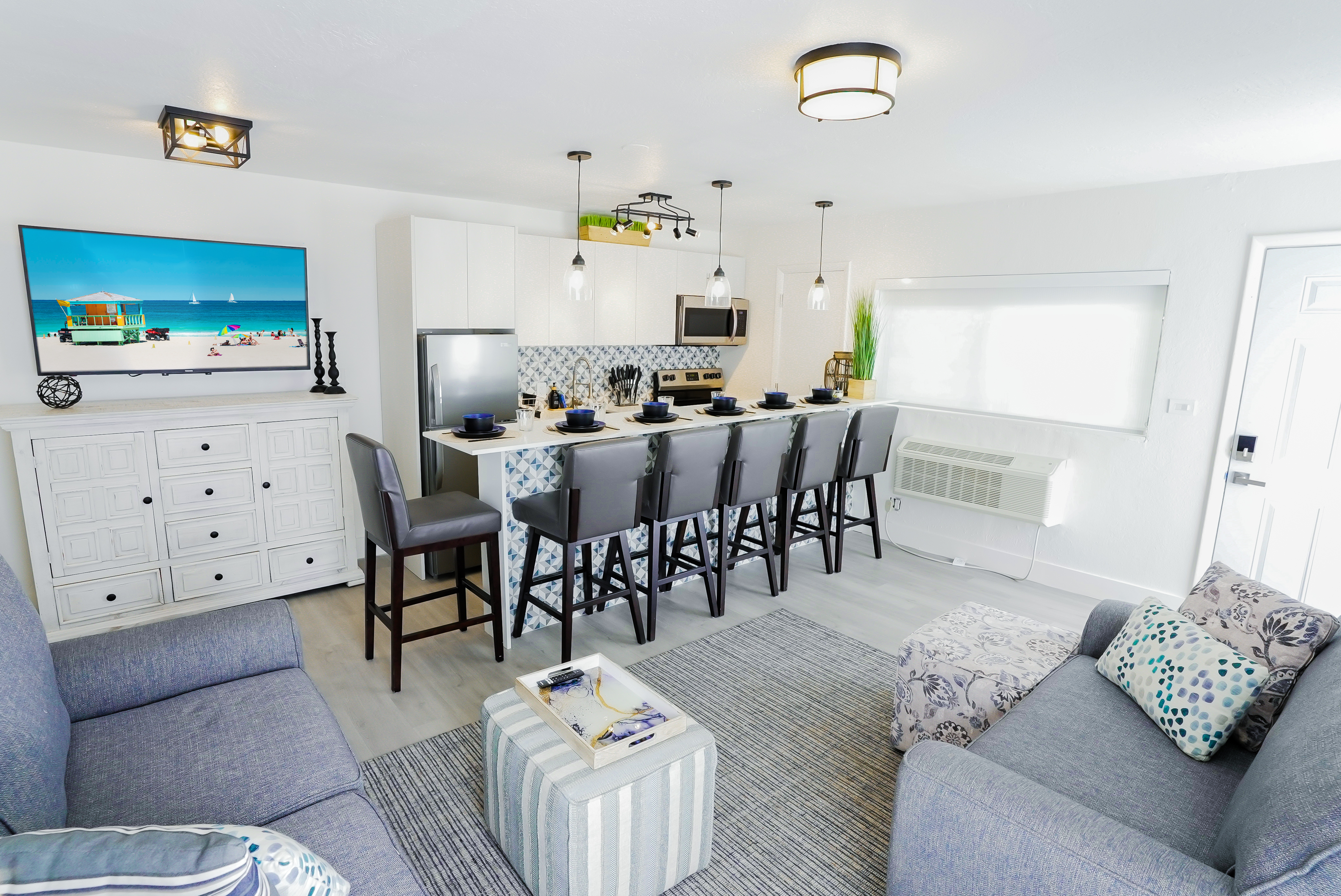 Apartment One Bedroom One Bathroom