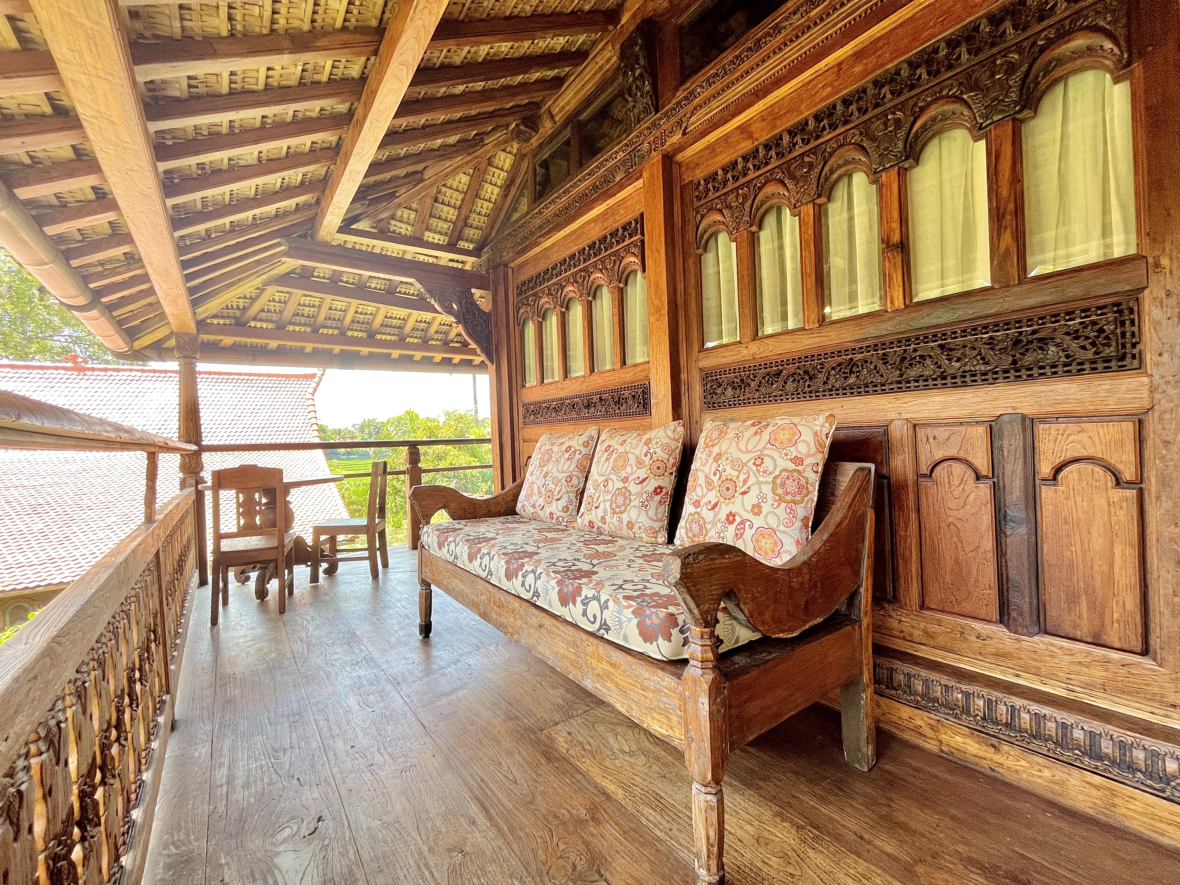 Suite Classic King Bed