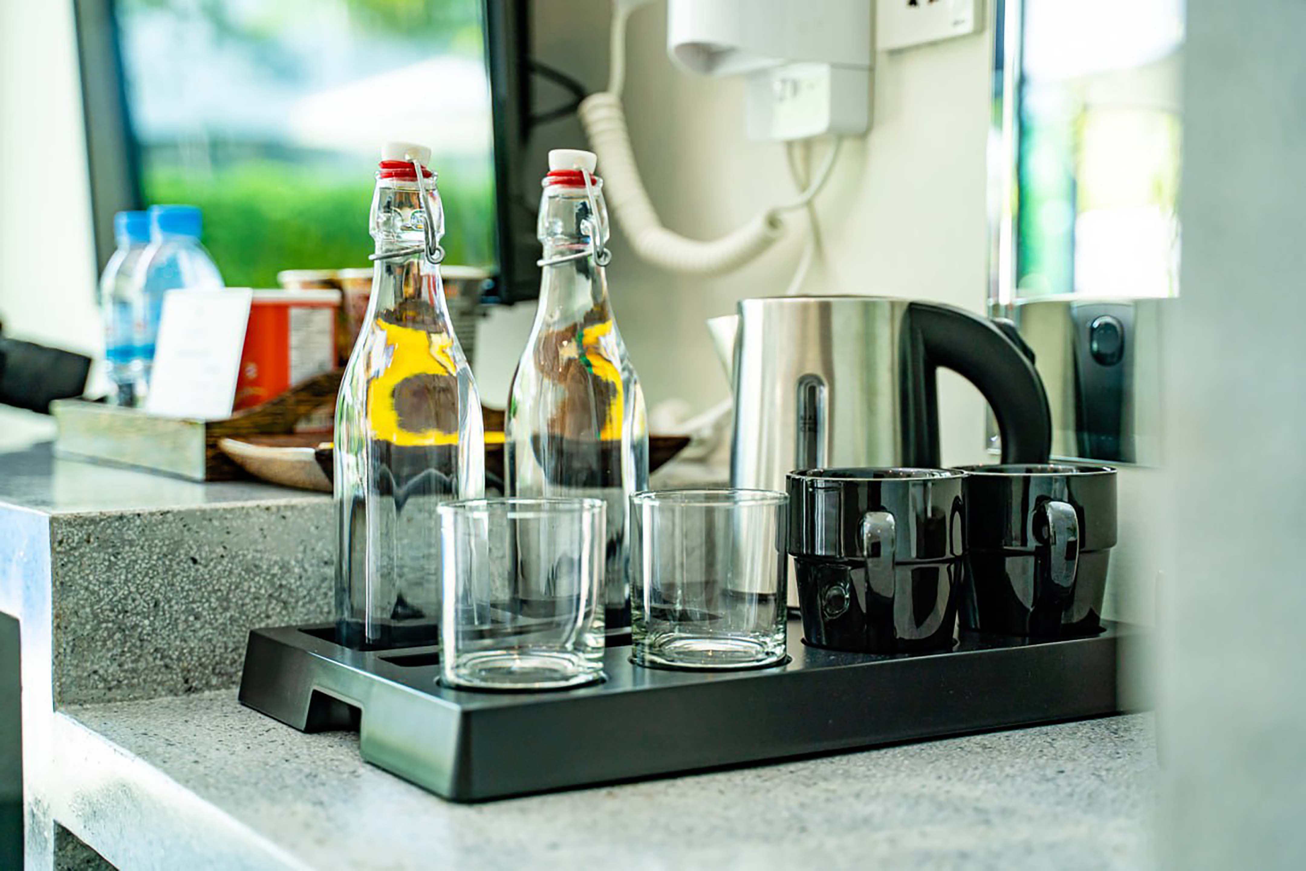 Suite Deluxe Pool View