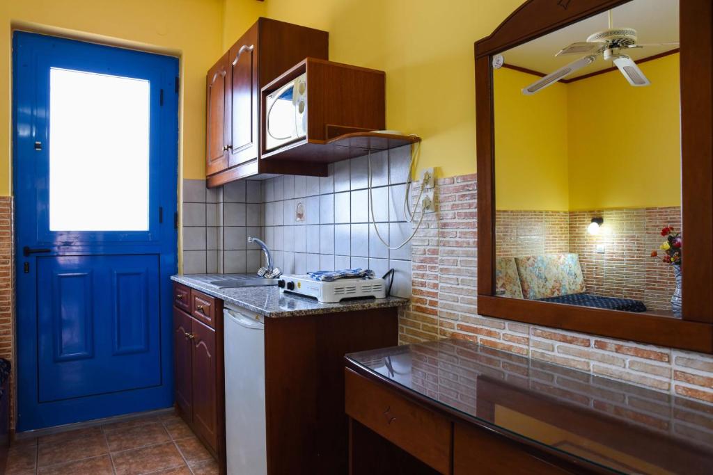 Quadruple One Bedroom